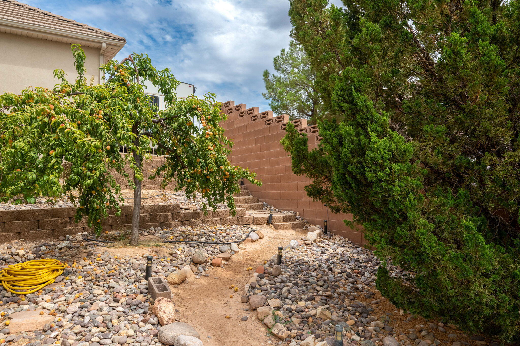 RED BUTTE - Residential