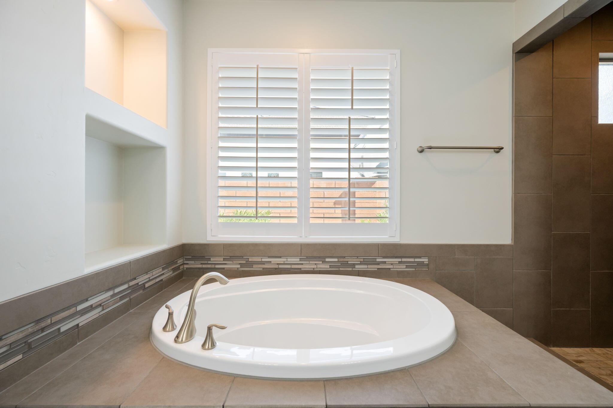 CORNERSTONE - Residential