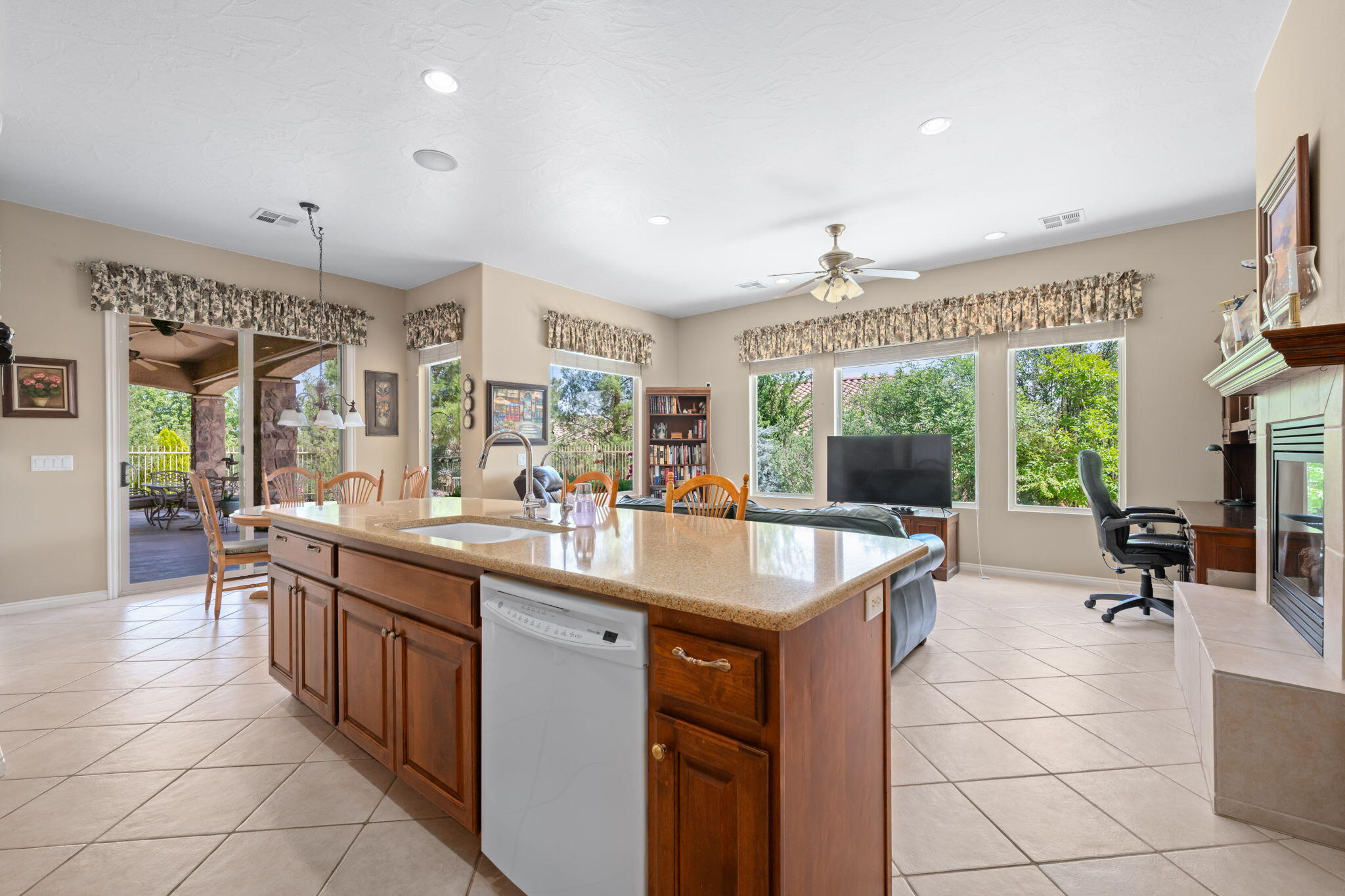 SUN RIVER - Residential