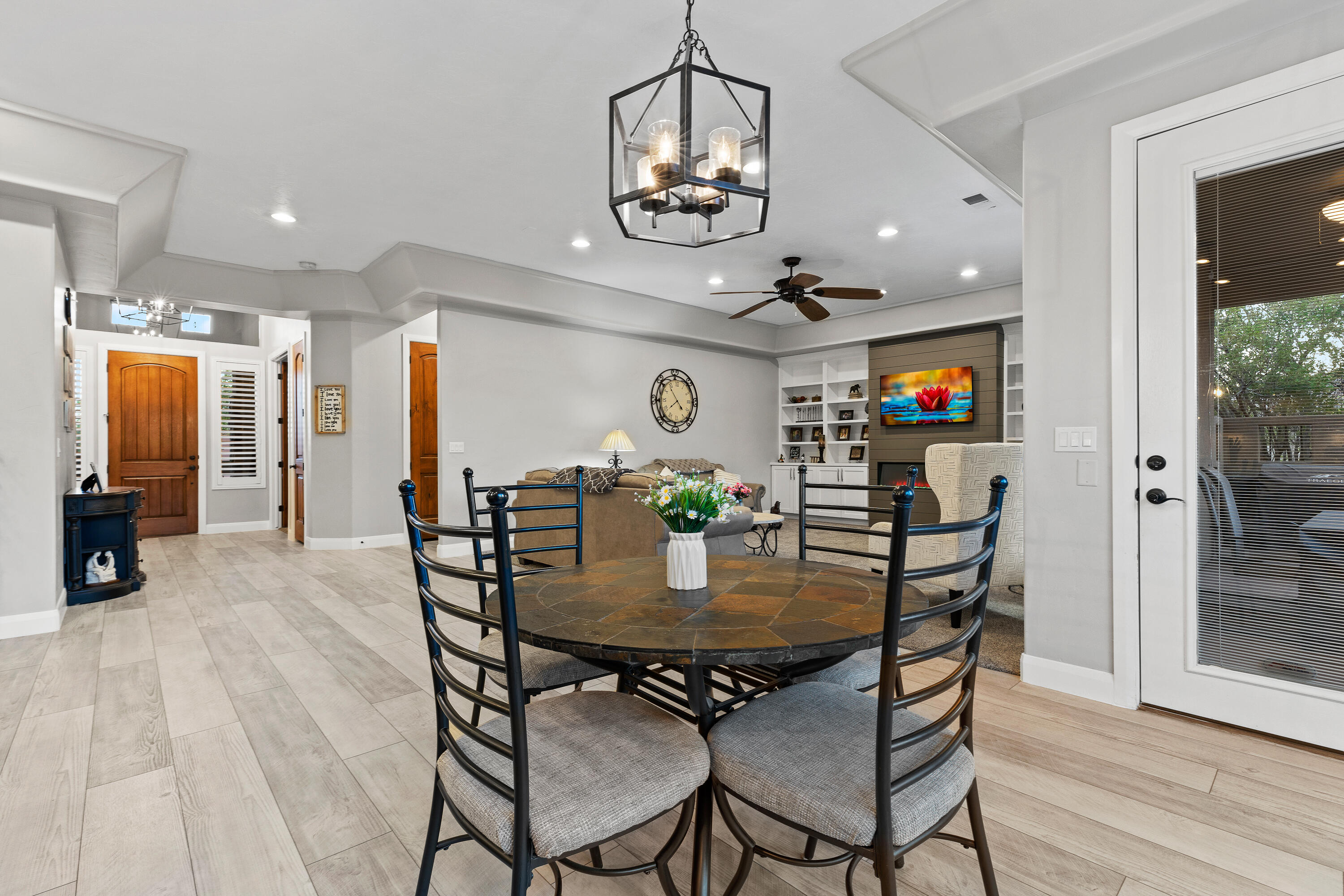 ESTRELLA - Residential