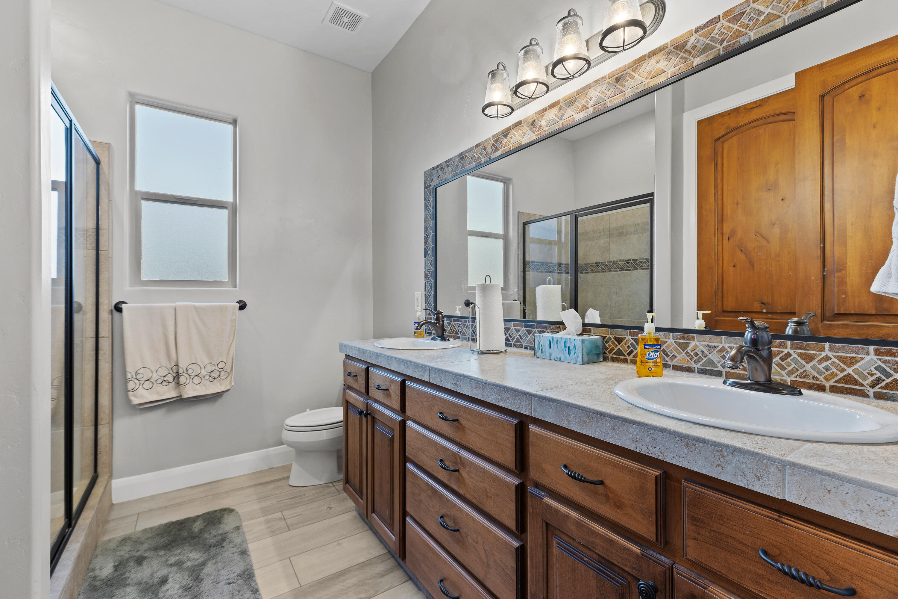 ESTRELLA - Residential