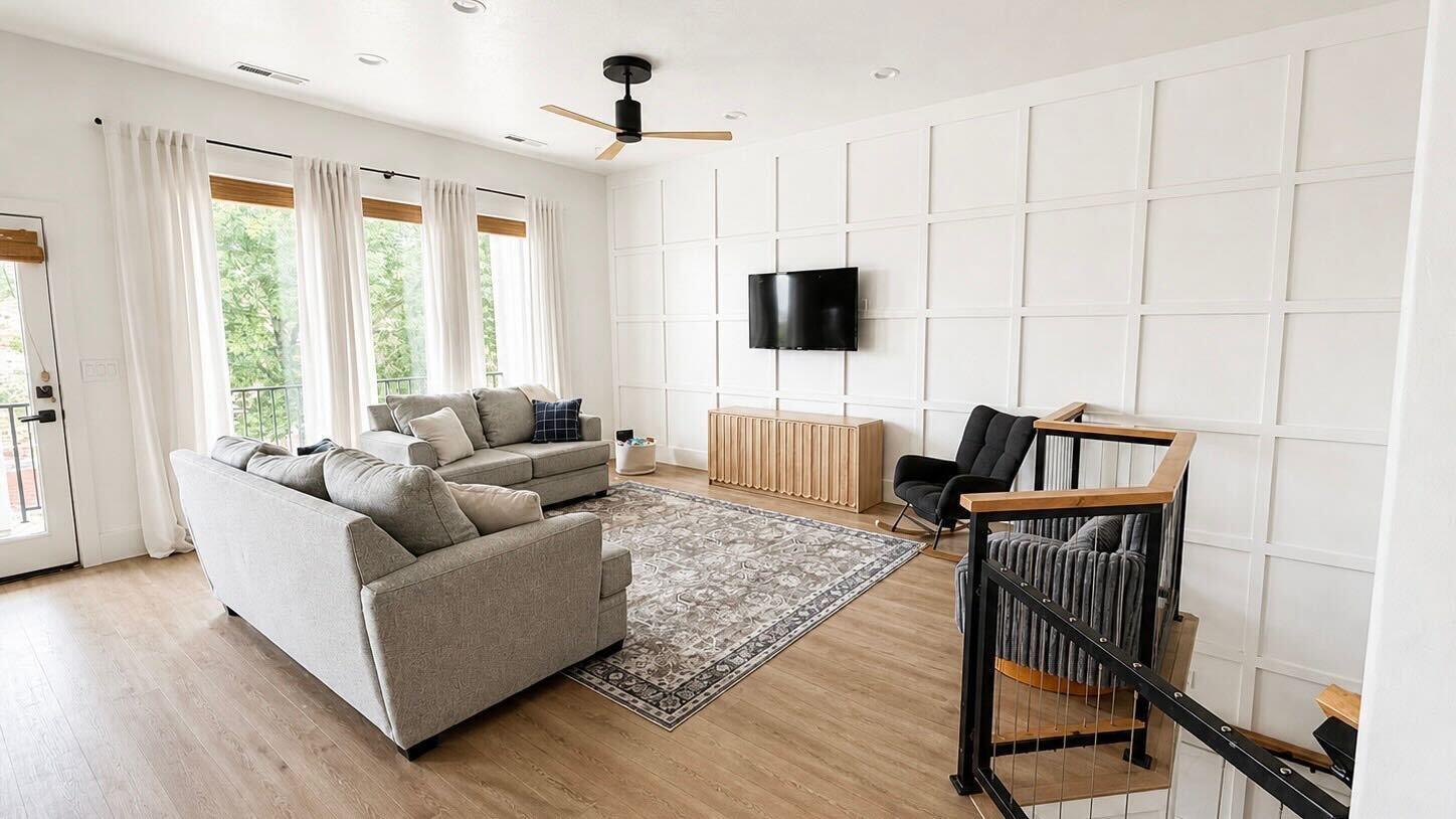 KNOLLS AT LITTLE VALLEY - Residential