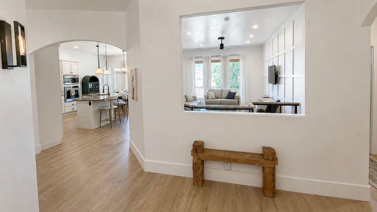 KNOLLS AT LITTLE VALLEY - Residential