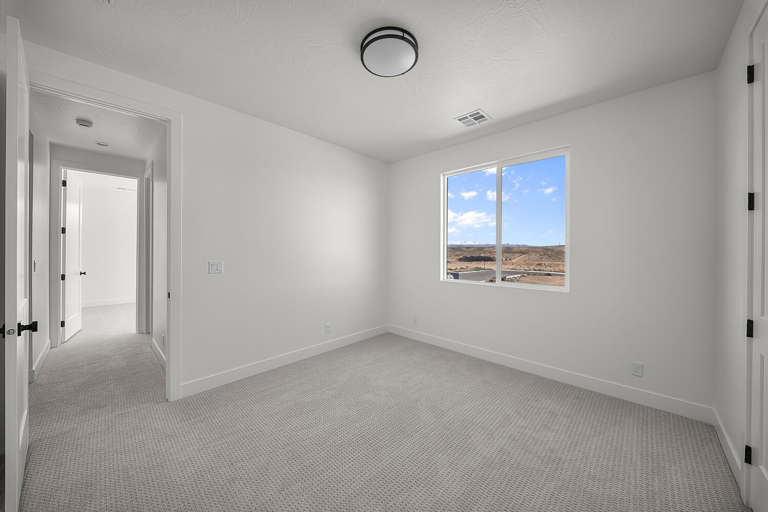 DESERT HORIZON - Residential