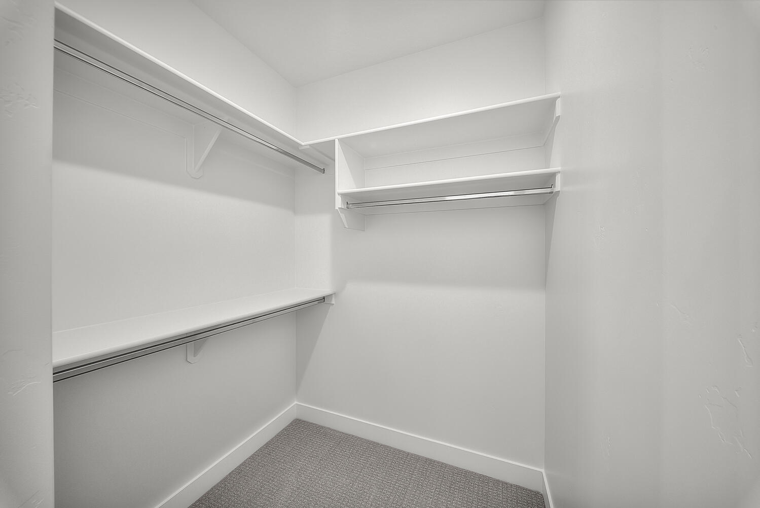 DESERT HORIZON - Residential