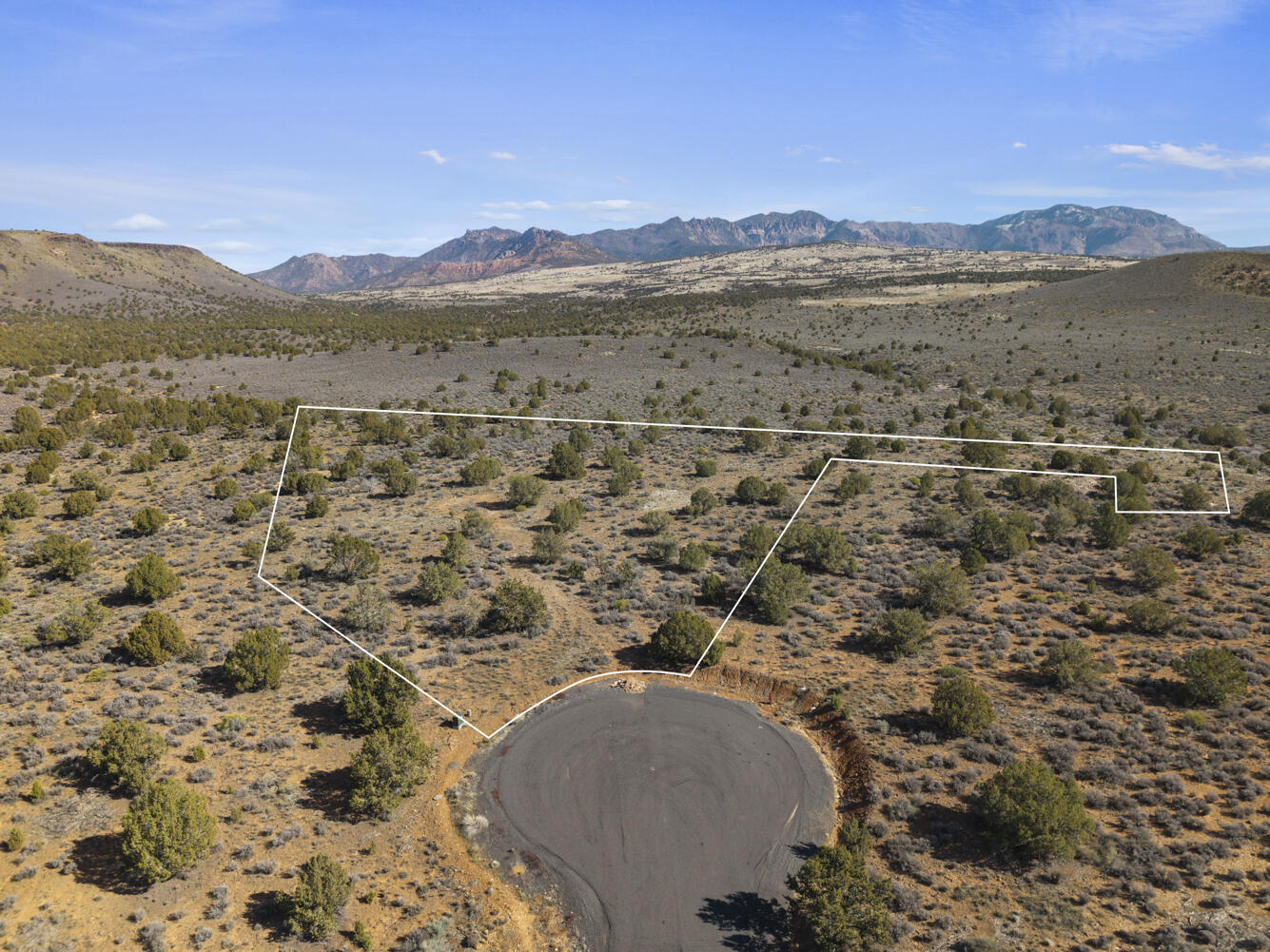 JUNIPER RIDGE - Land