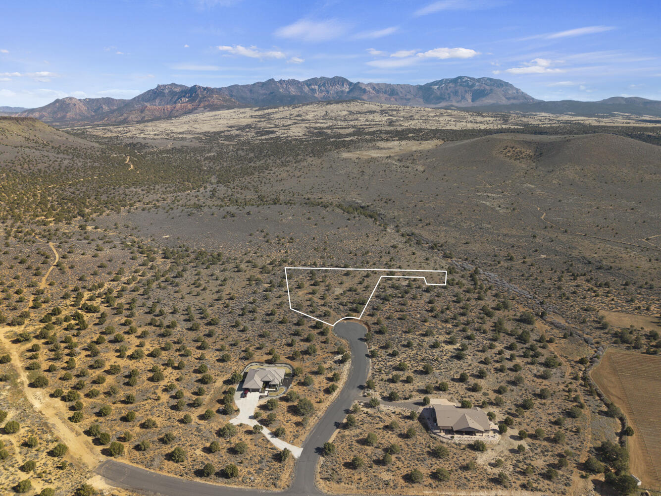 JUNIPER RIDGE - Land