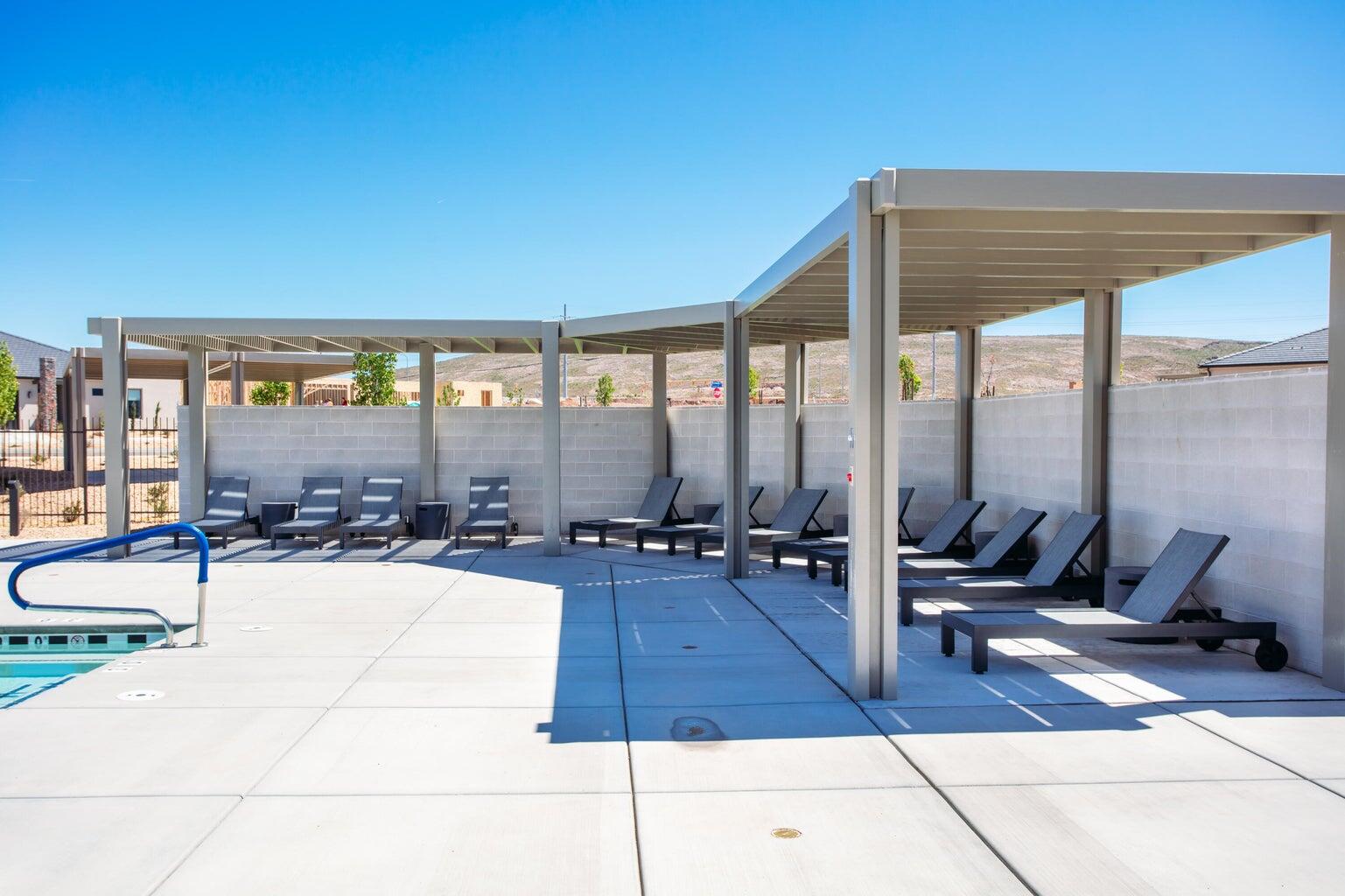 VILLAS AT SUN RIVER - Residential