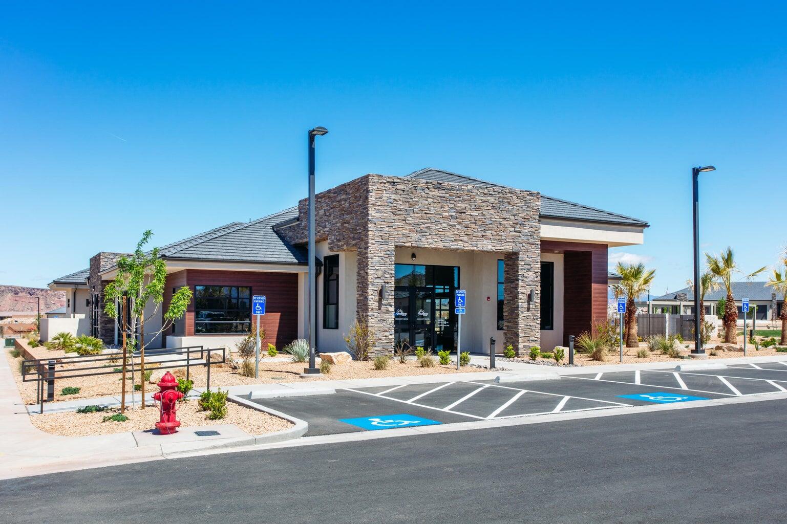 VILLAS AT SUN RIVER - Residential