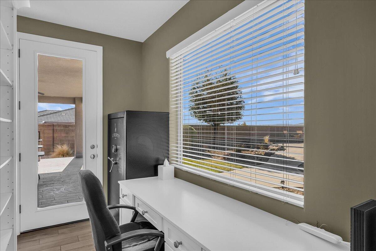 HIGHLAND PARK AT THE CORAL CANYON - Residential