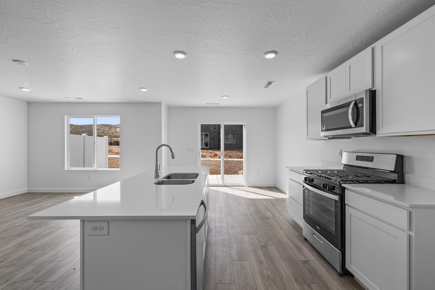 LAVENDER CANYON AT LONG VALLEY - Residential