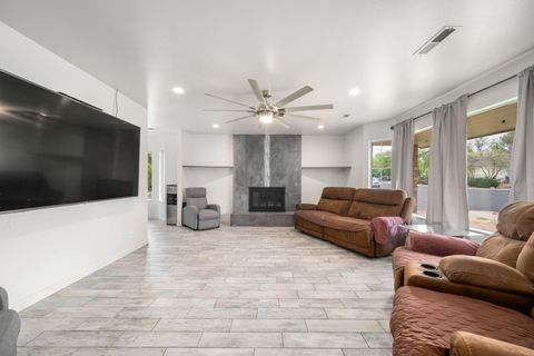 Tiny photo for 210 S 500 East E, Saint George, UT 84770 (MLS # 26-271437)