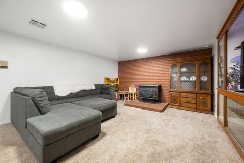 Tiny photo for 210 S 500 East E, Saint George, UT 84770 (MLS # 26-271437)