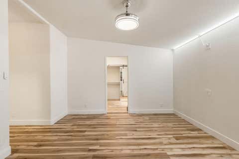 Tiny photo for 321 N 3420 W, Hurricane, UT 84737 (MLS # 26-273434)