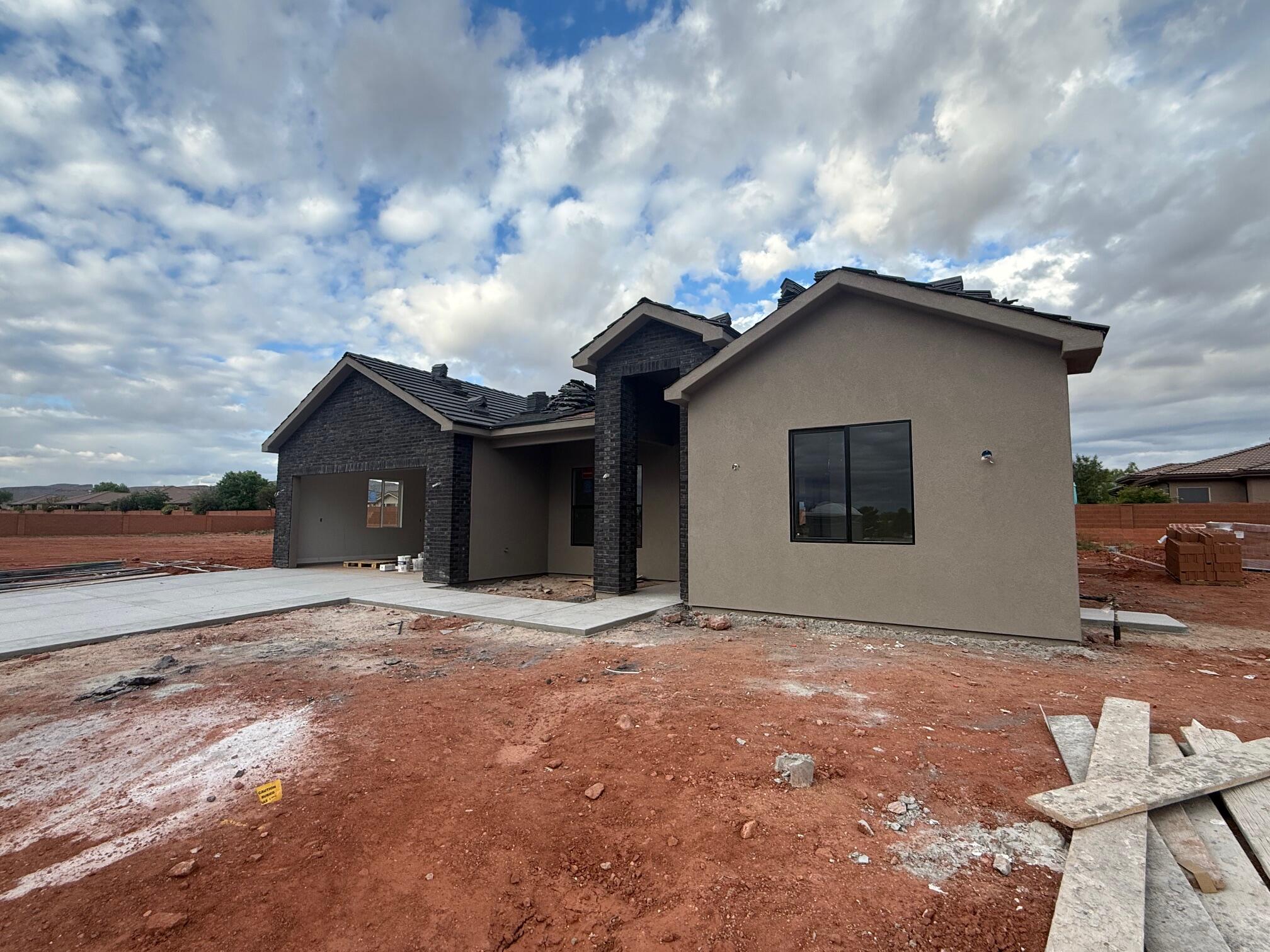 SERENITY ESTATES - Residential