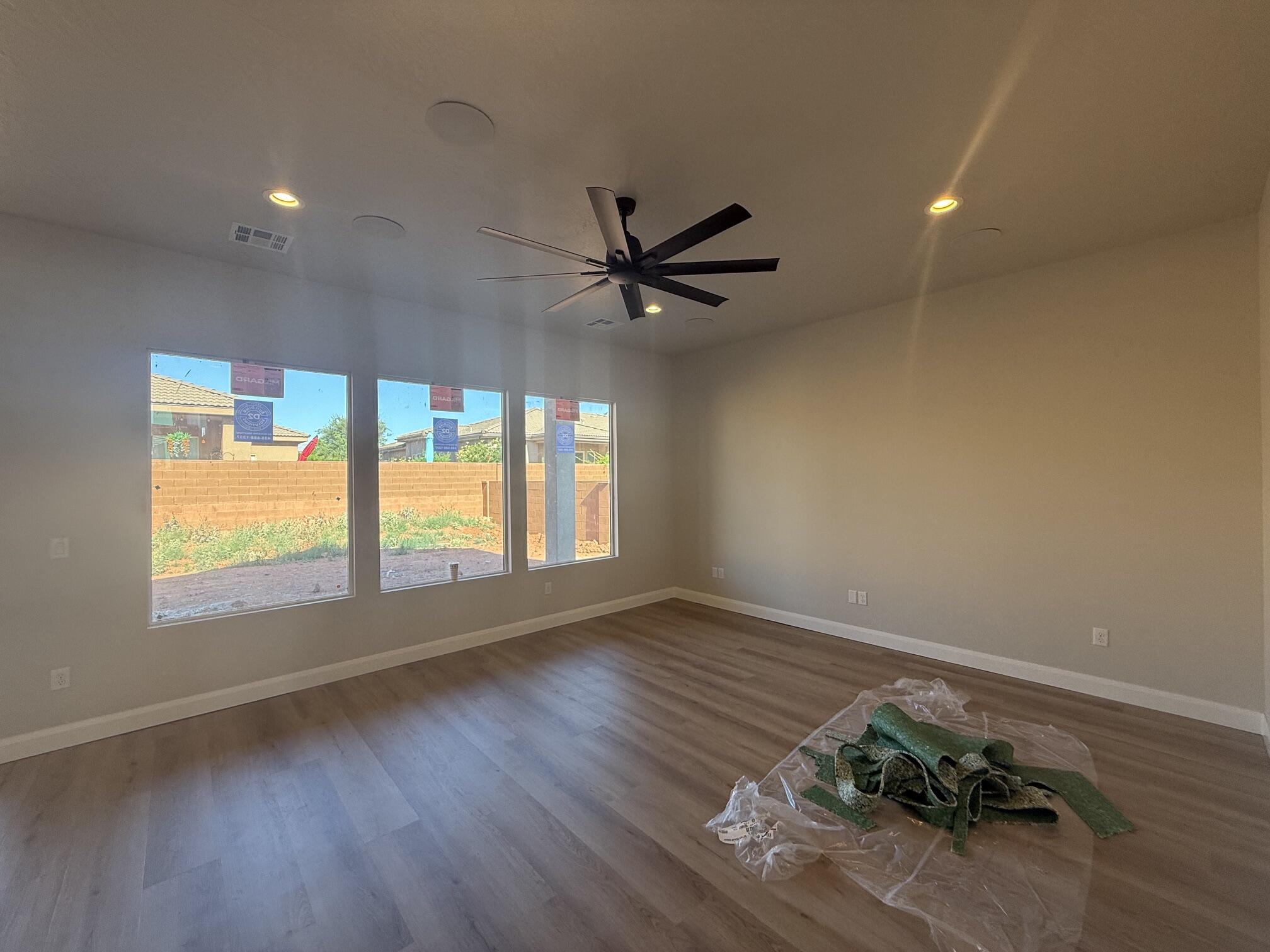 SERENITY ESTATES - Residential