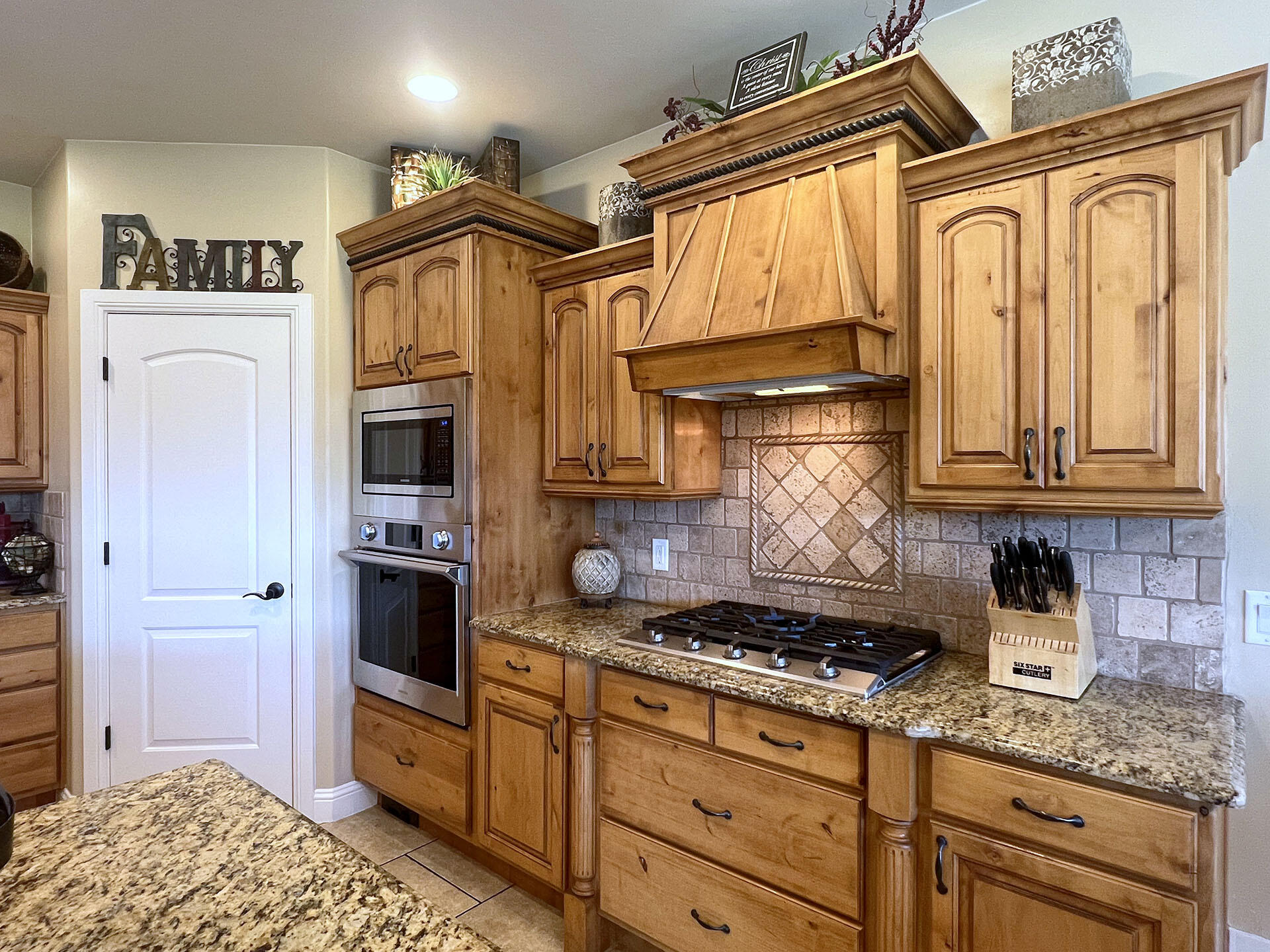 STONECREEK MEADOWS - Residential