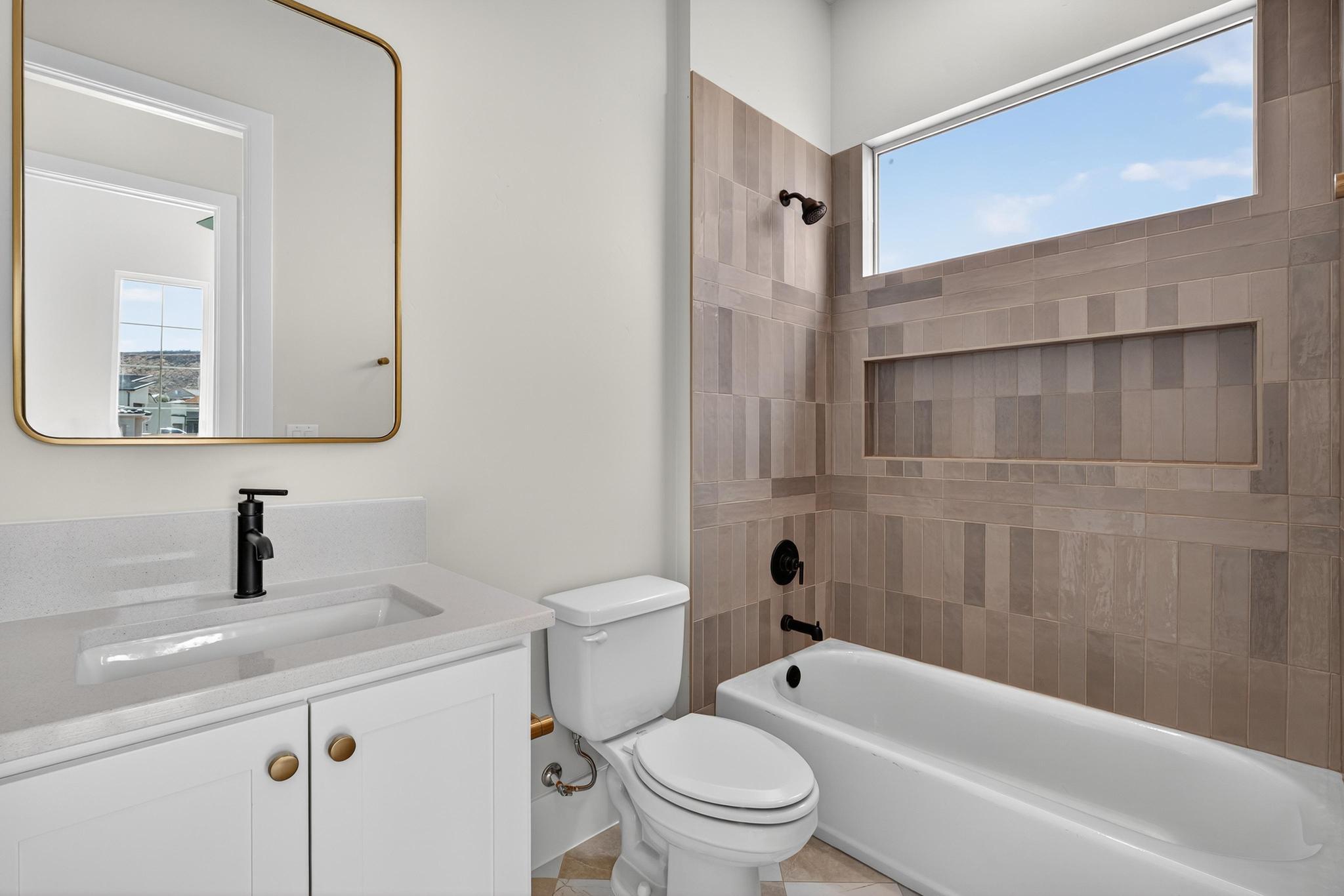 ESTATES AT BURKE SPRINGS - Residential