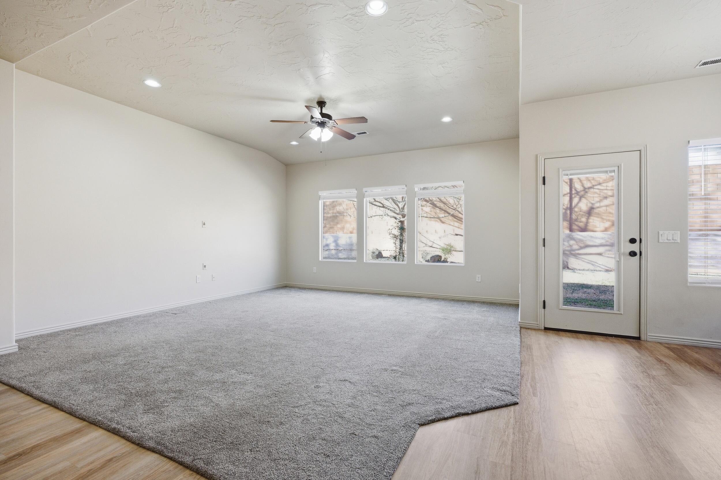 HOBBLE CREEK - Residential