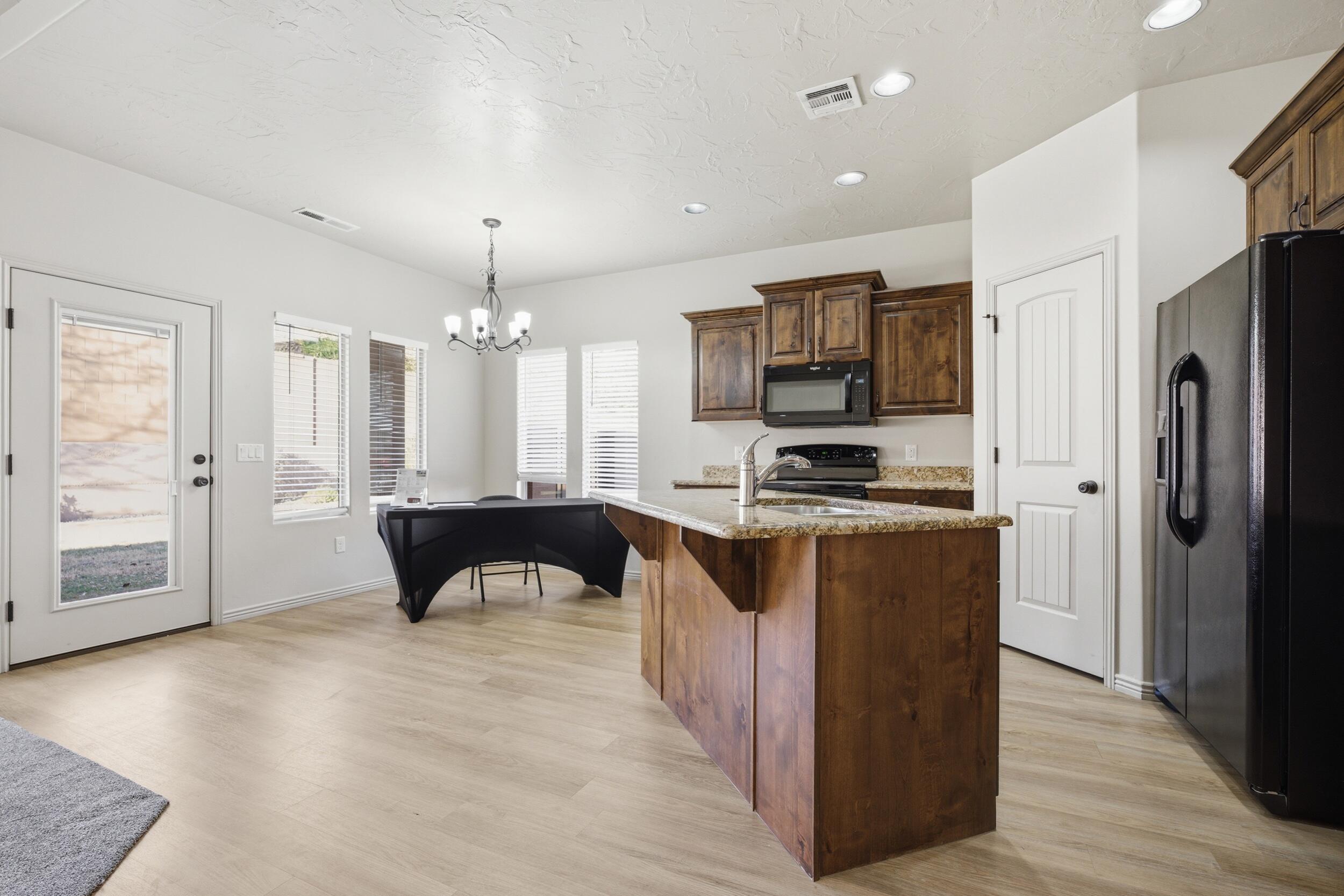 HOBBLE CREEK - Residential