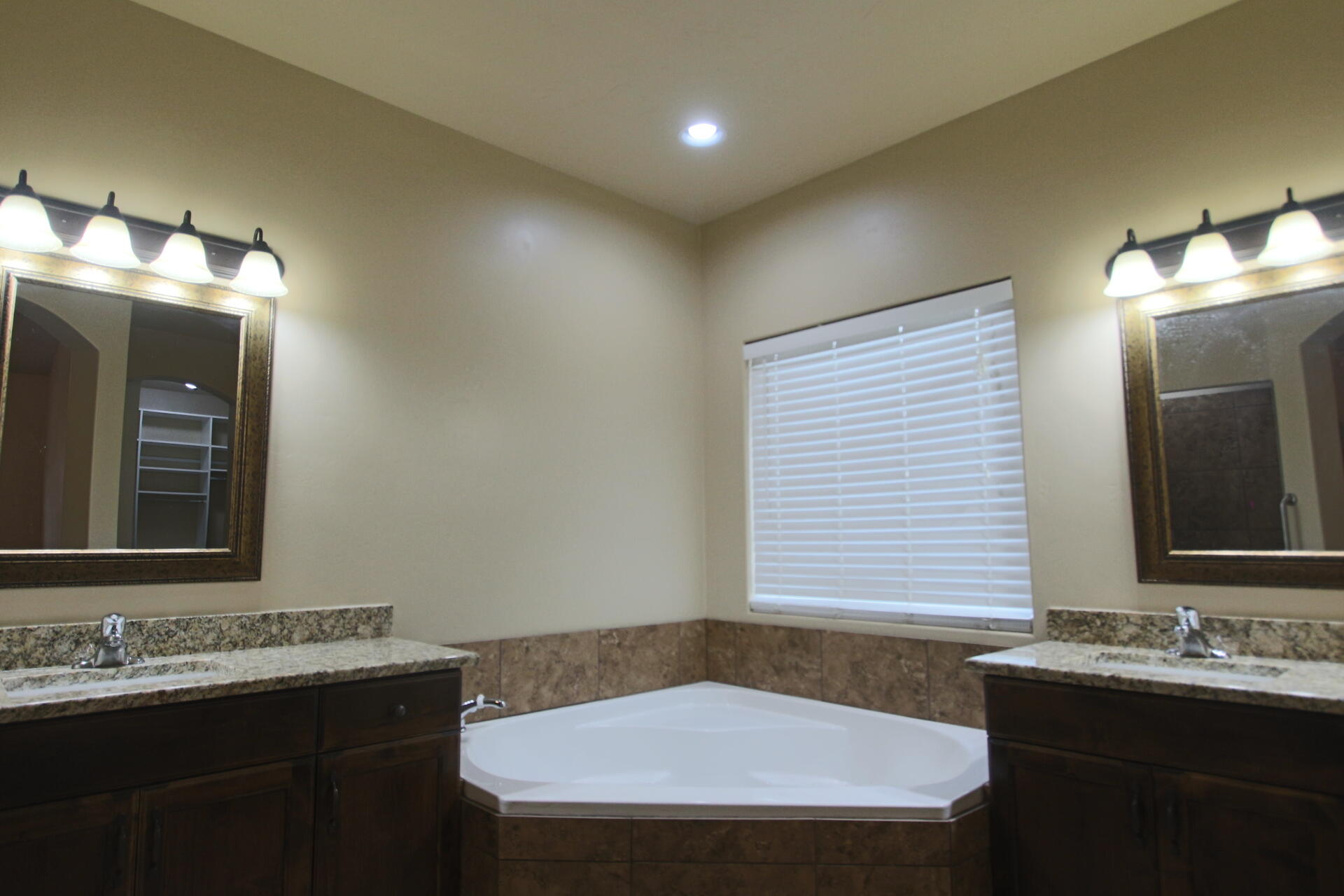 HOBBLE CREEK - Residential