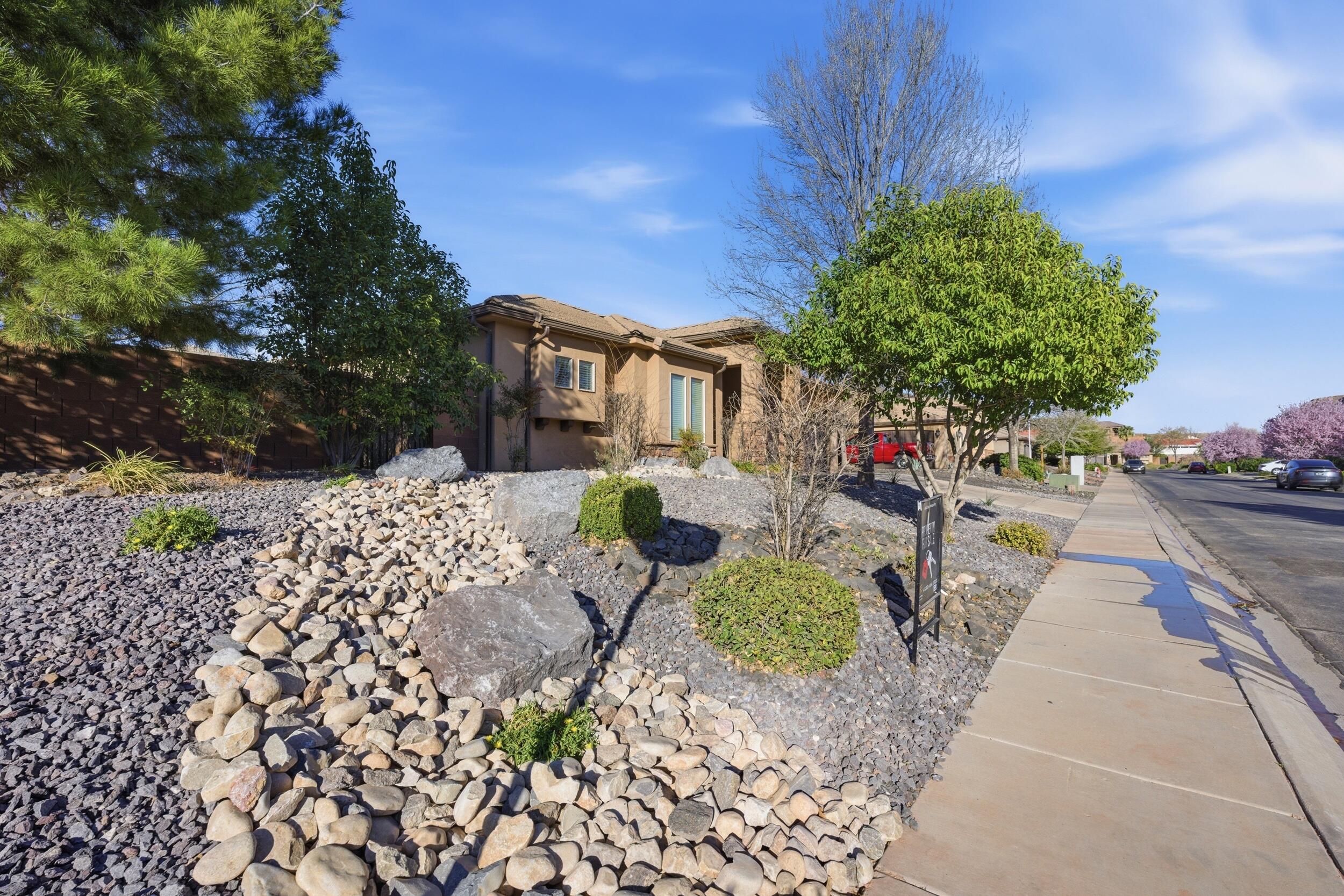 HOBBLE CREEK - Residential