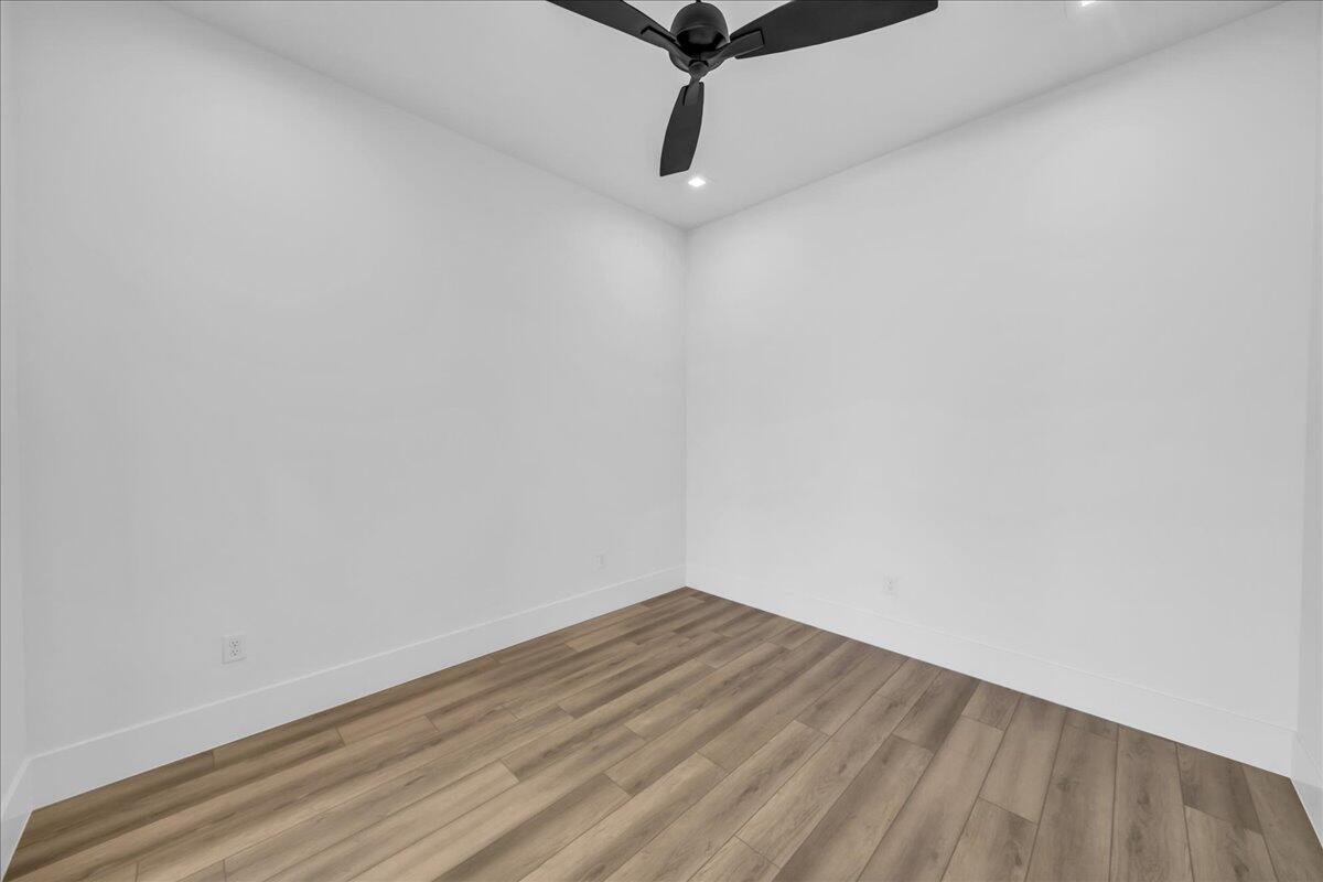 RED MOUNTAIN TERRACE - Residential