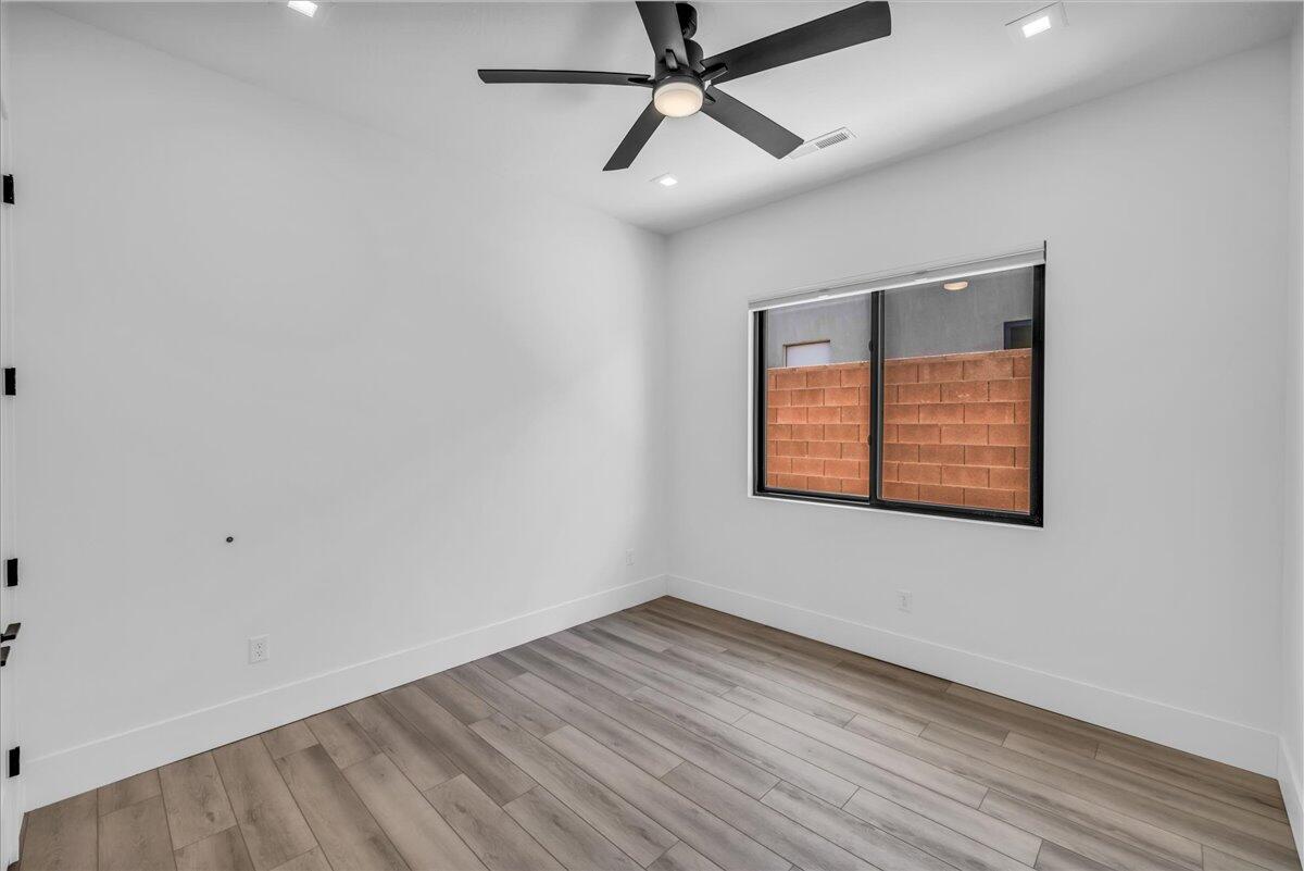 RED MOUNTAIN TERRACE - Residential