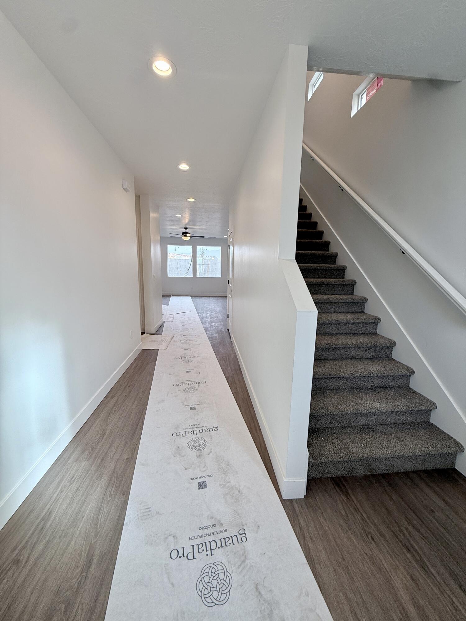 SUNIVA - Residential