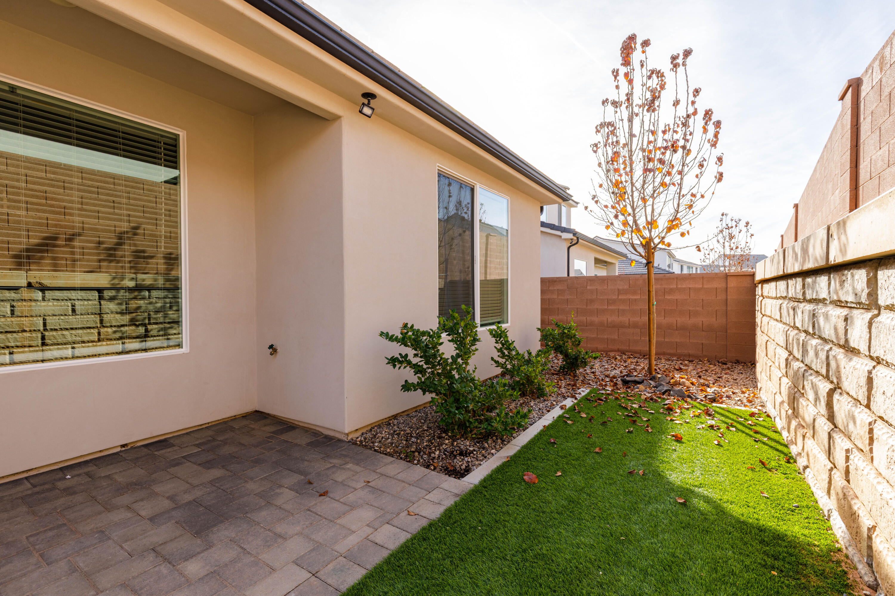 RED MESA AT SUNRISE VALLEY - Residential