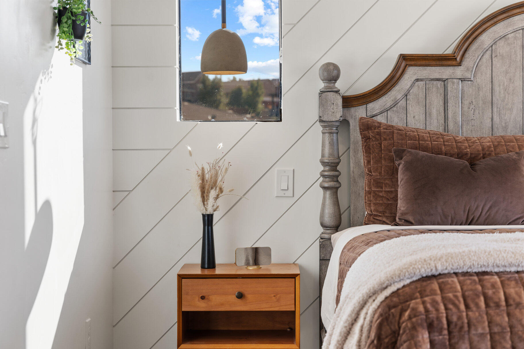 SUNSET RIDGE - Residential