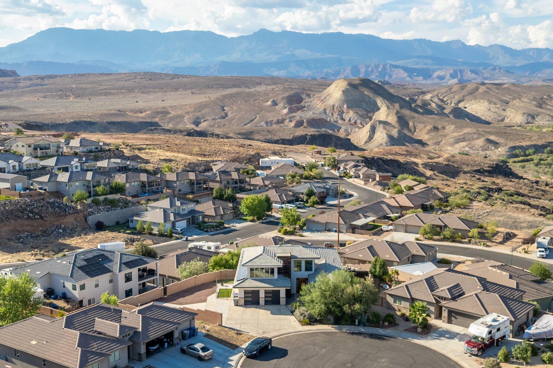 SUNSET RIDGE - Residential