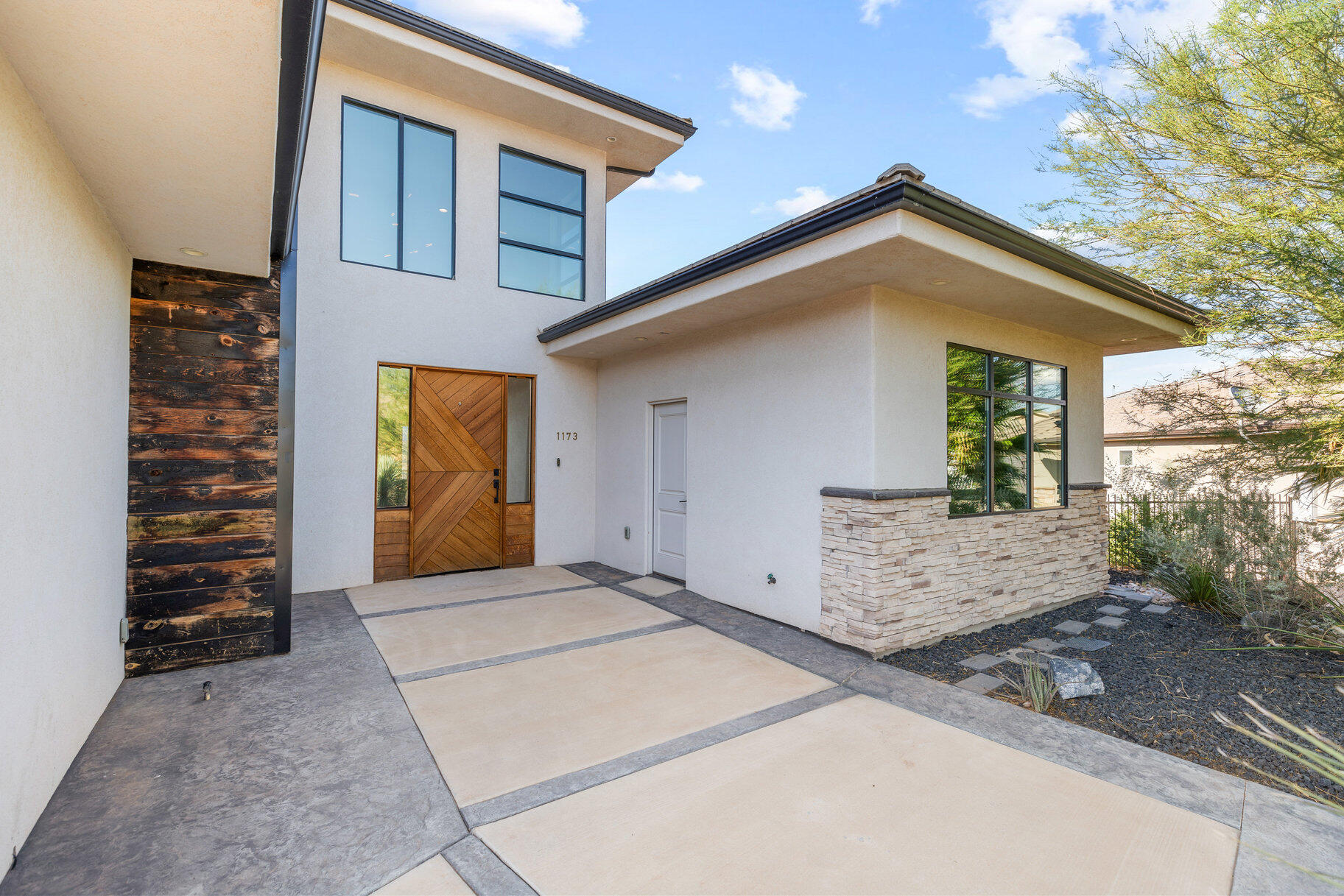 SUNSET RIDGE - Residential