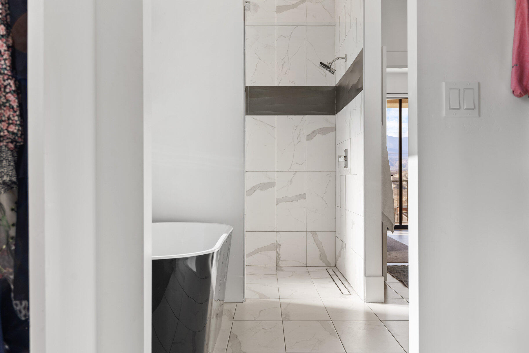 SUNSET RIDGE - Residential