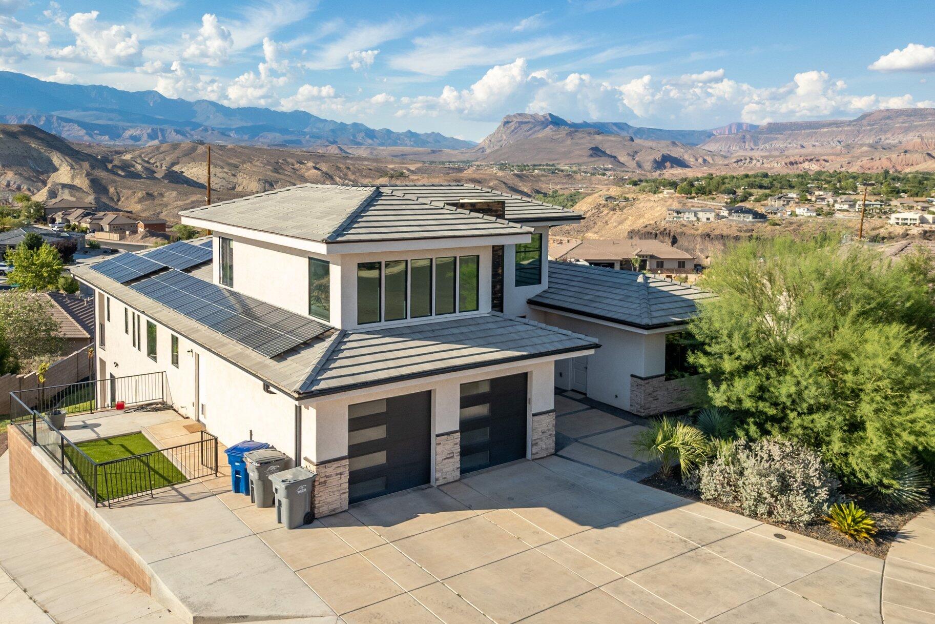 SUNSET RIDGE - Residential