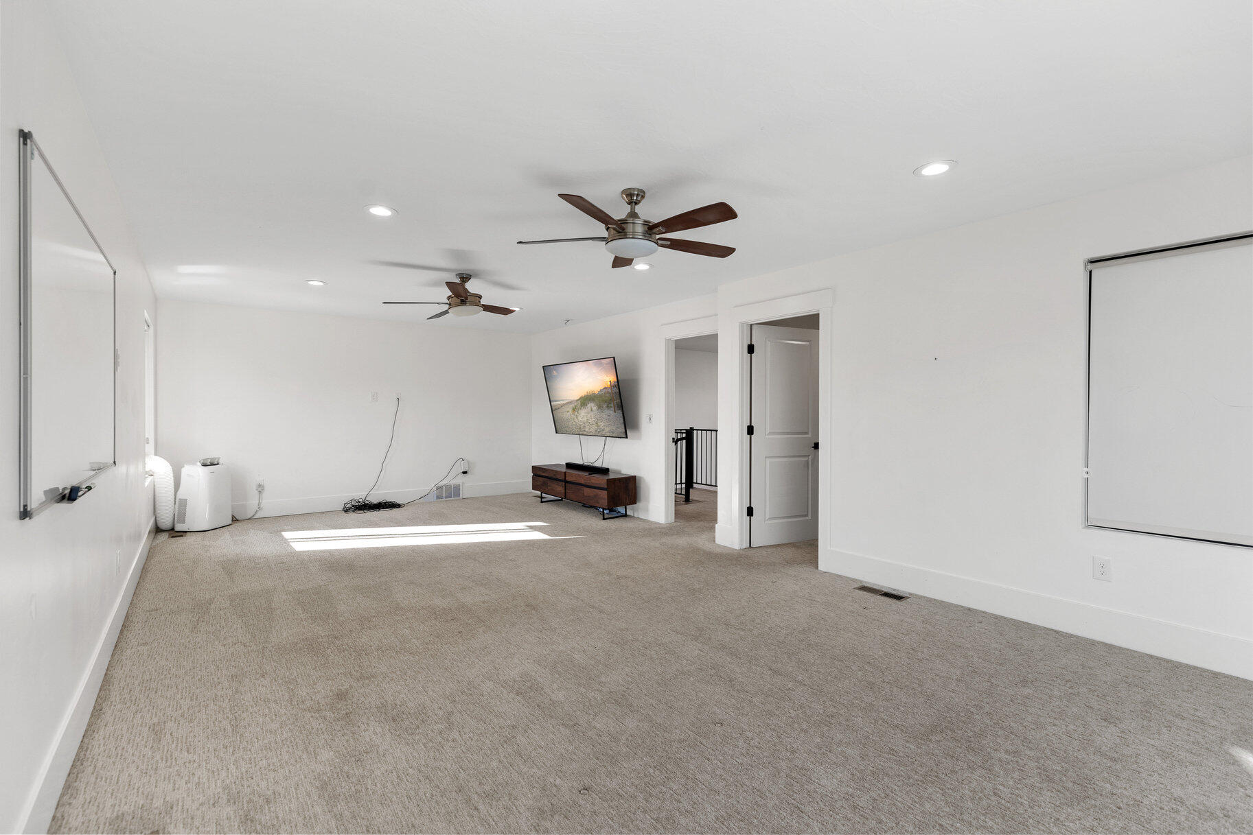 SUNSET RIDGE - Residential