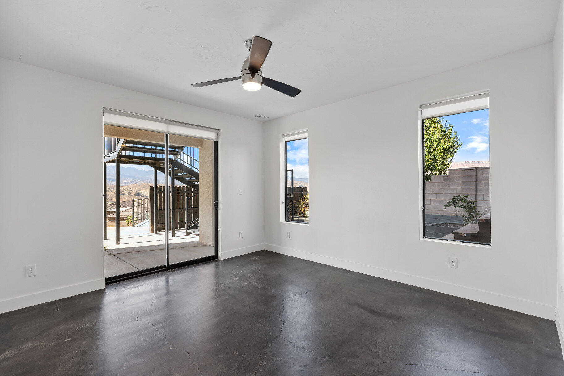 SUNSET RIDGE - Residential