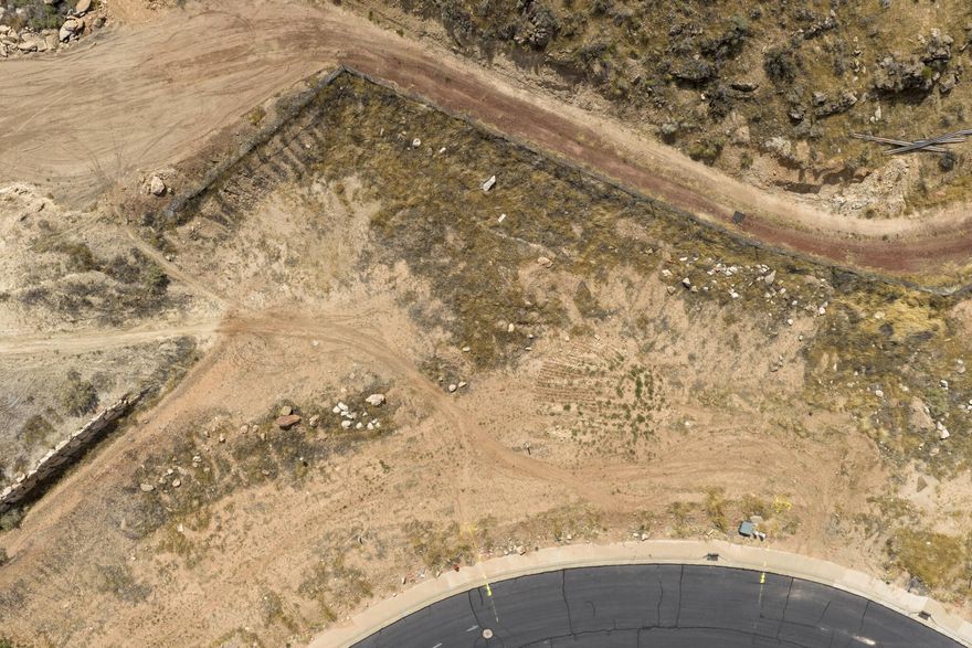 Conveniently located in La Verkin just minutes from Zion National Park, this .29 acre lot has a lot to offer. An affordable building lot that provides the perfect opportunity to build in Southern Utah without the burden of HOA fees. Tucked into a relaxed neighborhood, you will enjoy sweeping views of the valley and surrounding red rock mesas without paying premium resort prices.
