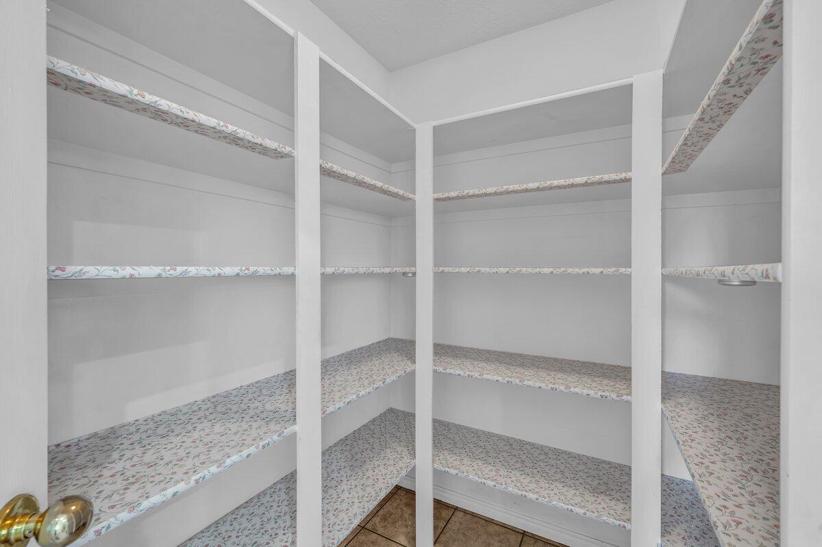 MIRAGE ESTATES - Residential