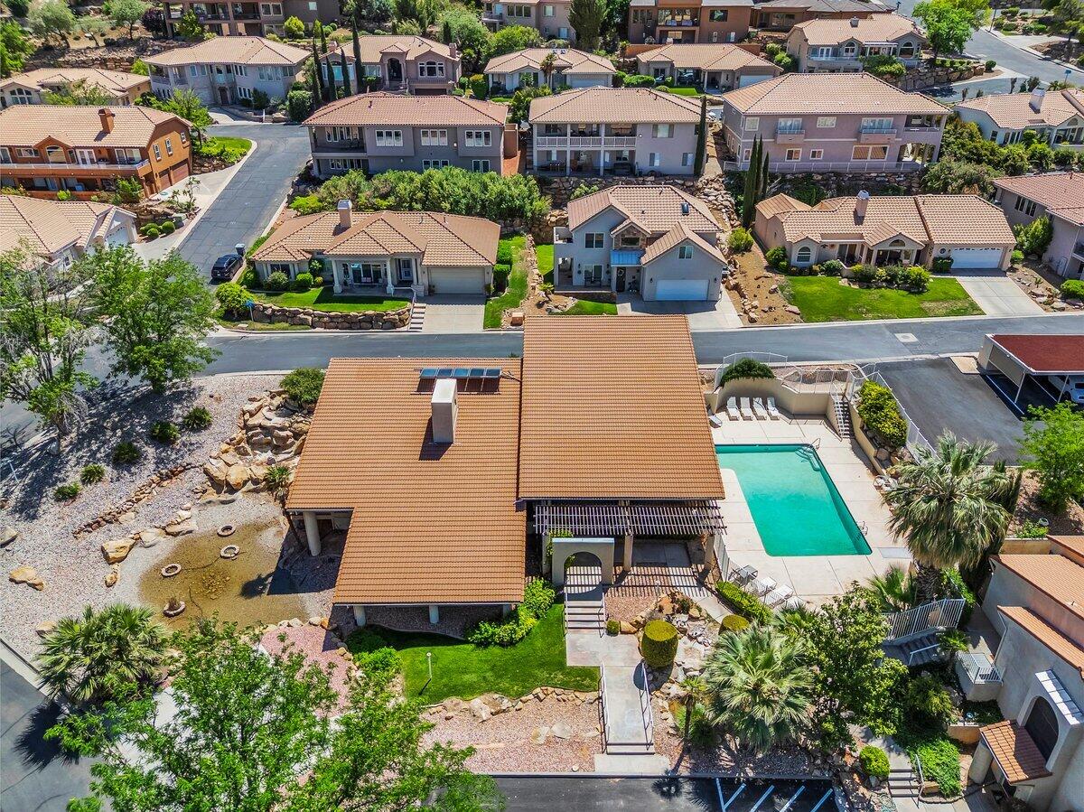 MIRAGE ESTATES - Residential