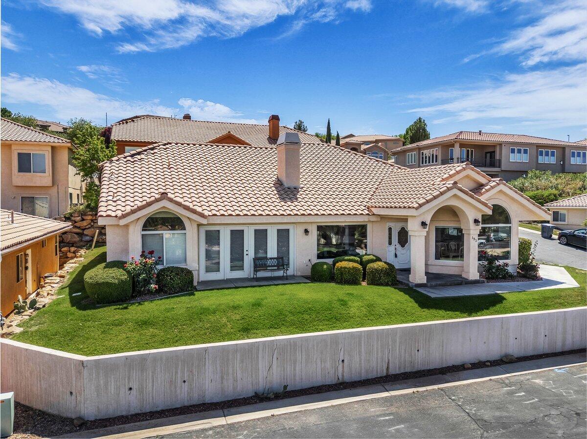 MIRAGE ESTATES - Residential