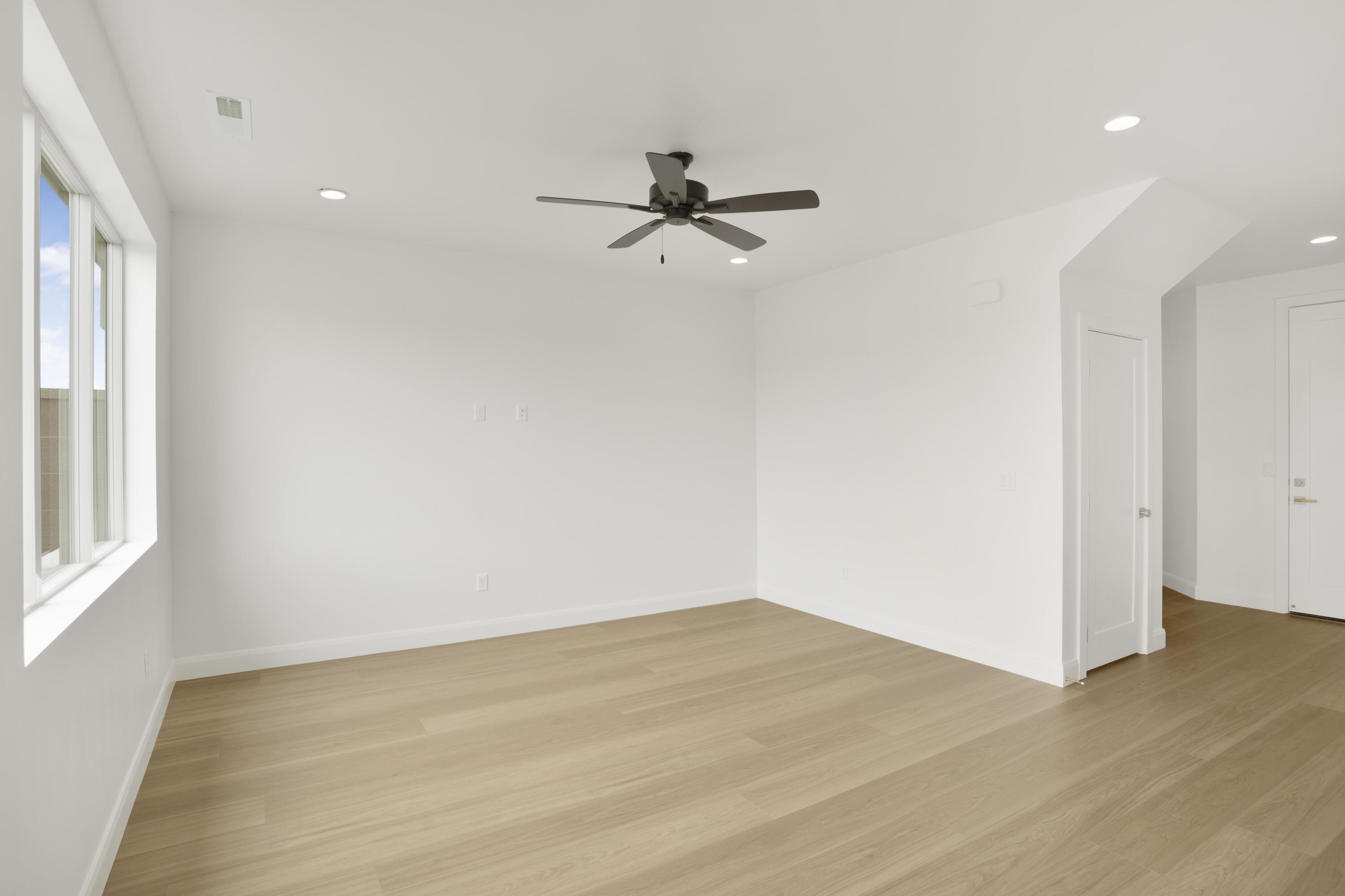 MANGATA TOWNHOMES - Residential