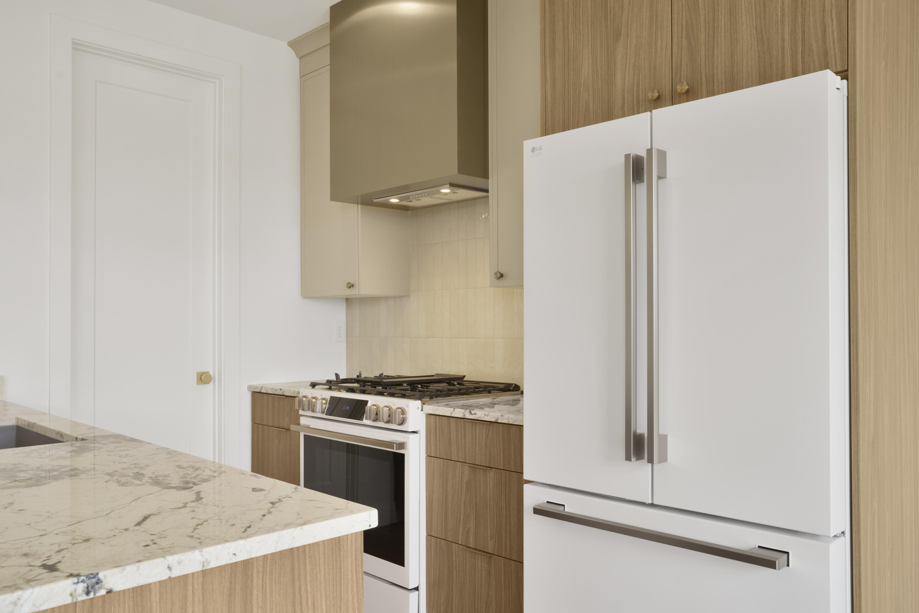 MANGATA TOWNHOMES - Residential