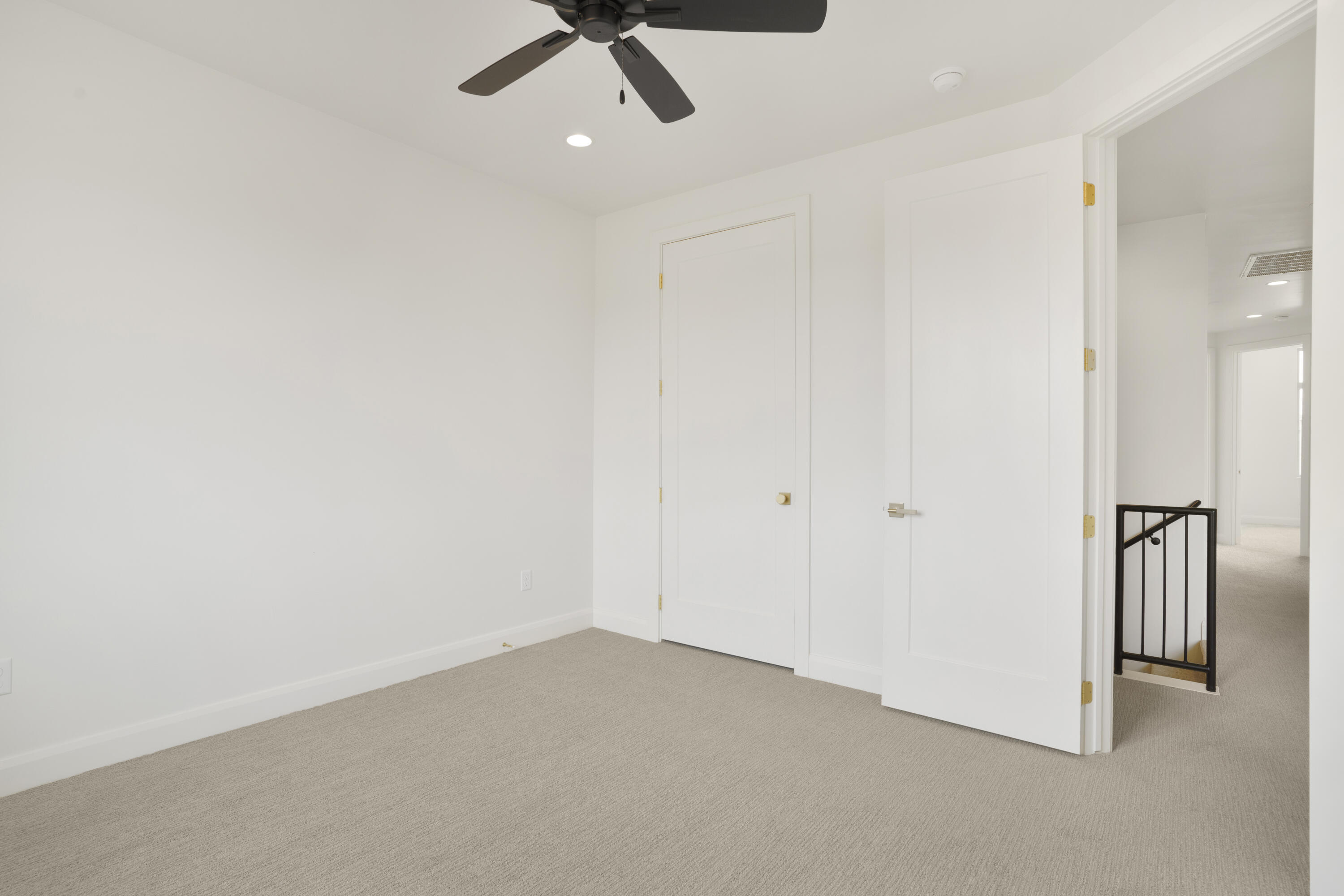 MANGATA TOWNHOMES - Residential
