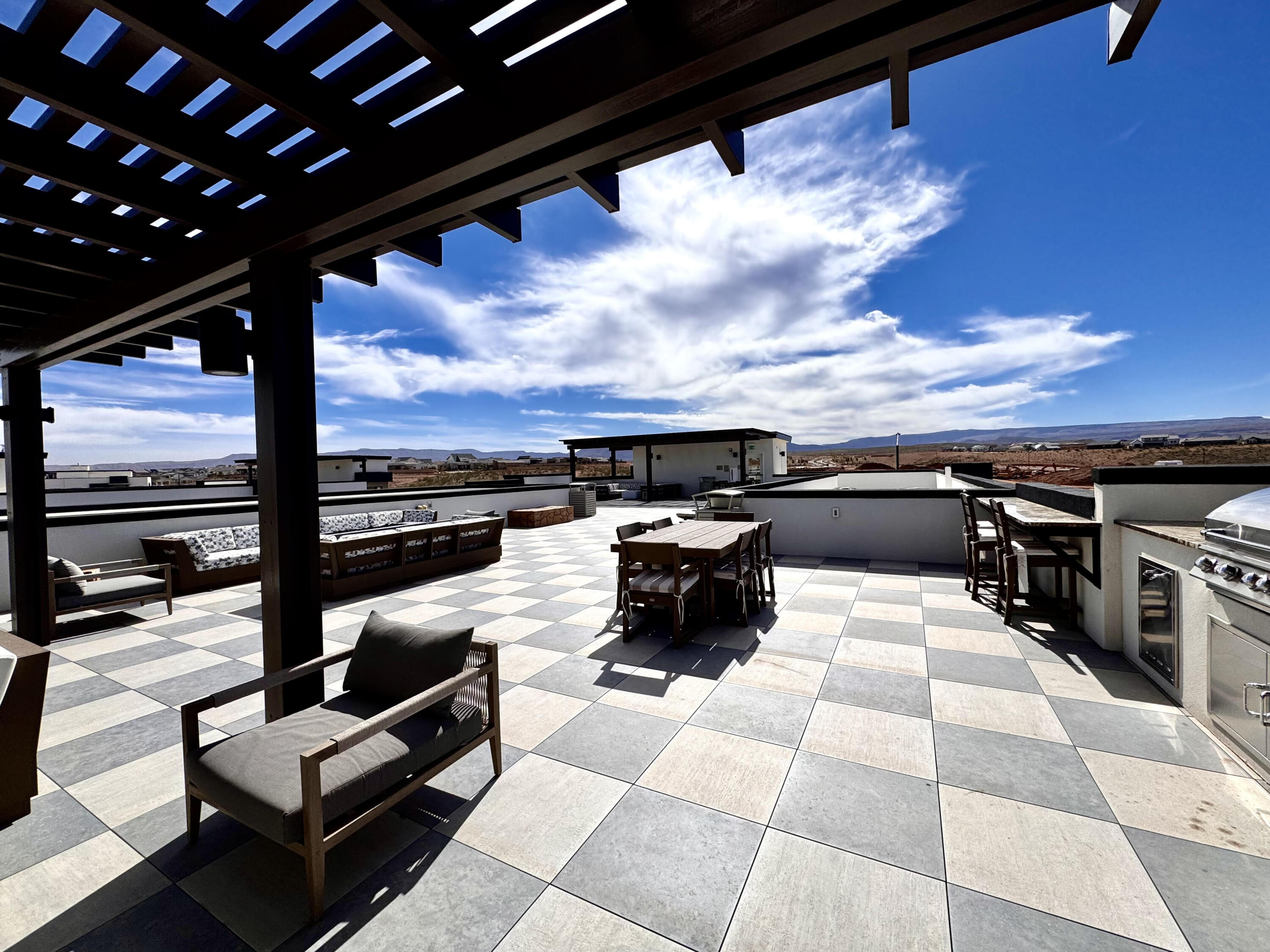 COVE CONDO'S - Residential