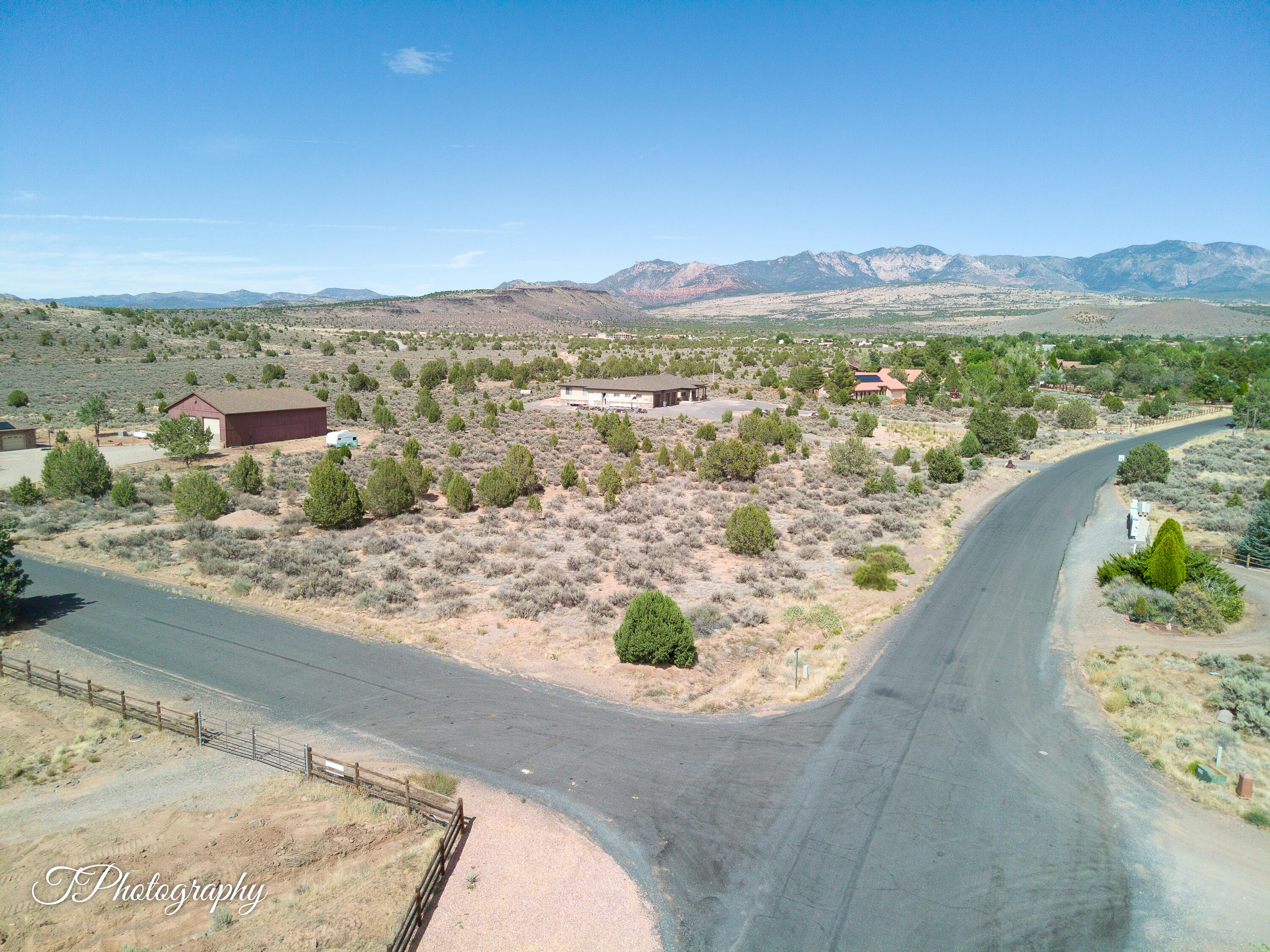 DAMMERON VALLEY HOMESTEADS - Land