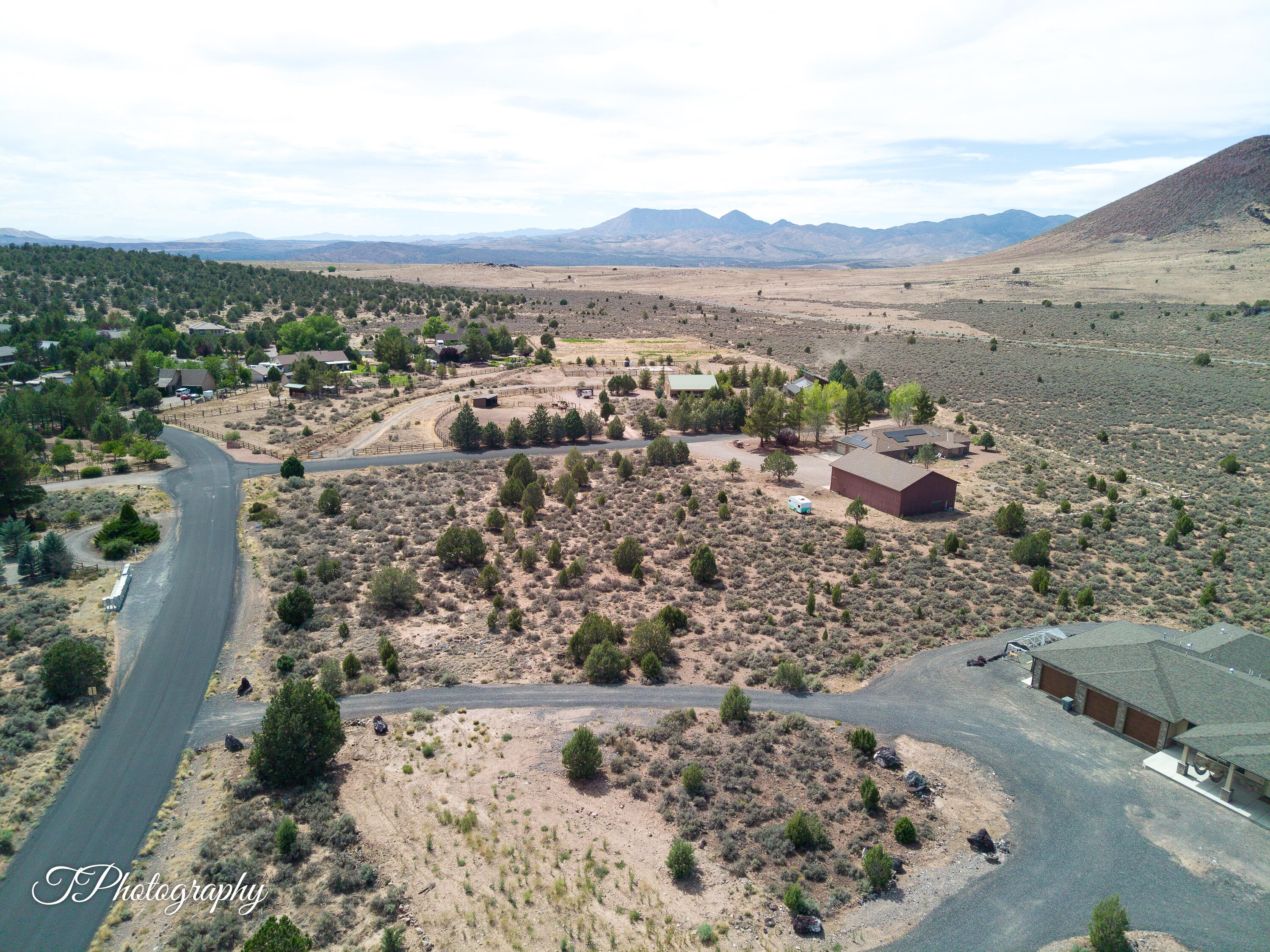 DAMMERON VALLEY HOMESTEADS - Land