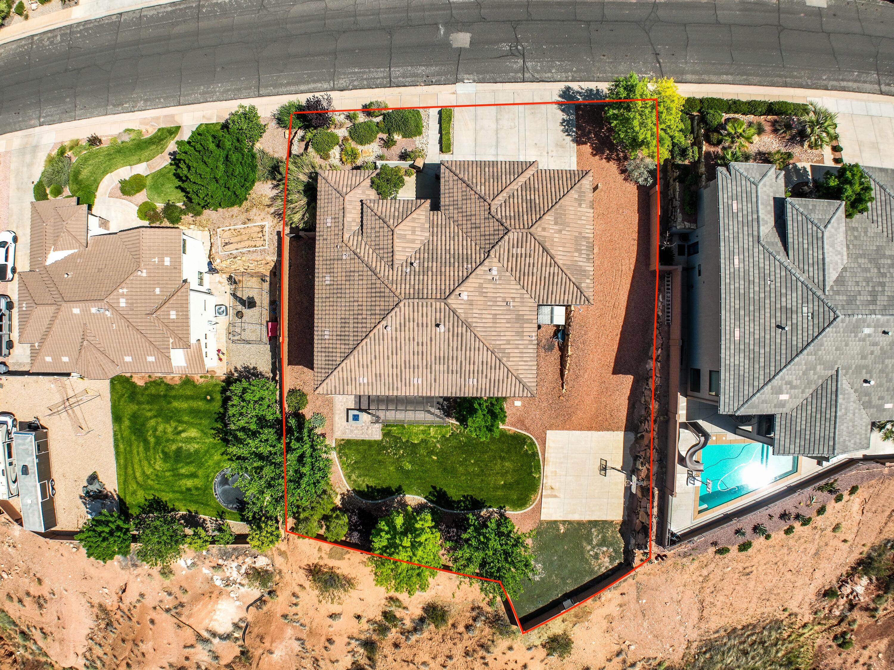 HIGH CHAPARRAL AT THE WASHINGTON BENCH - Residential