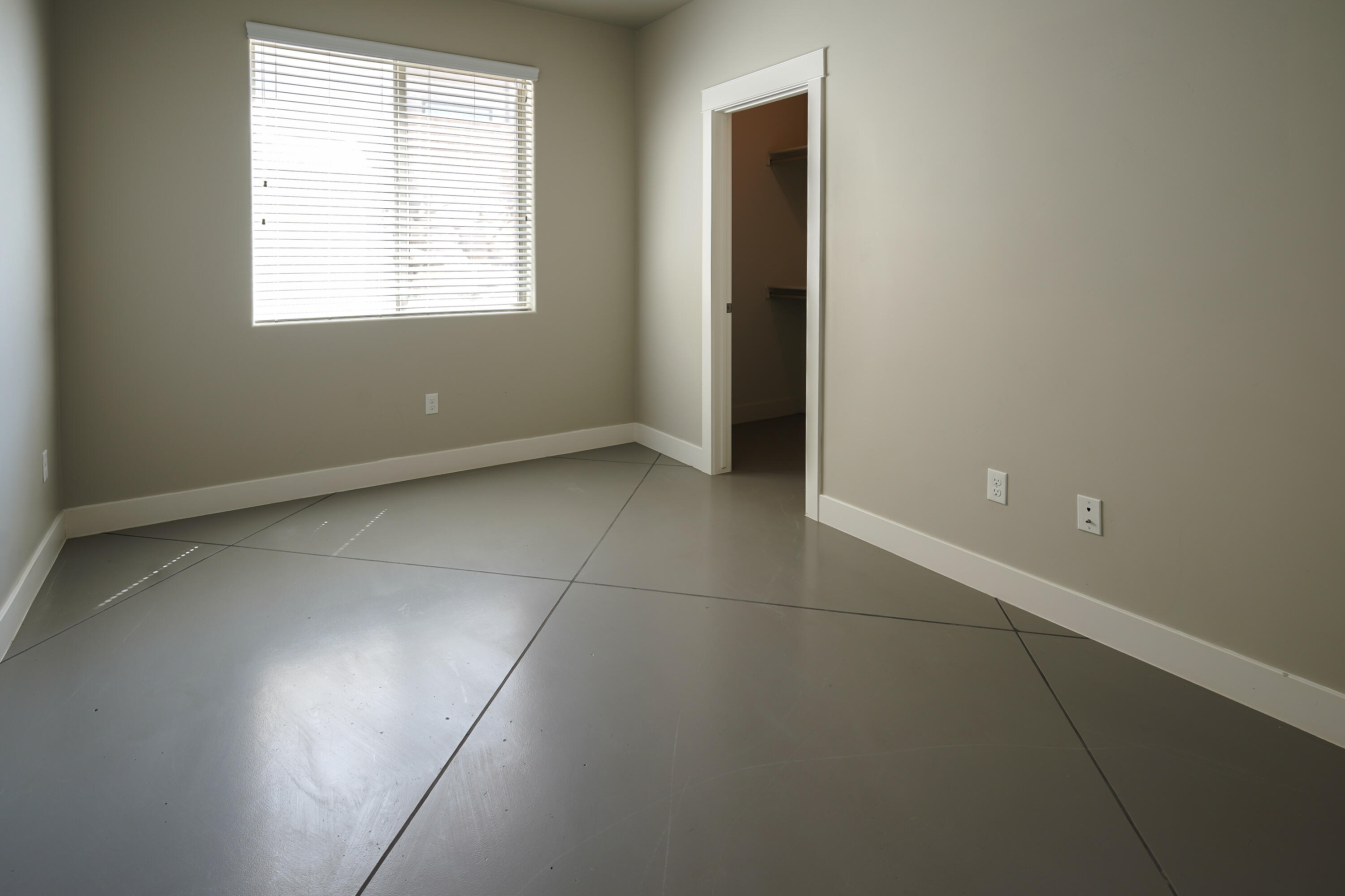 HIGH CHAPARRAL AT THE WASHINGTON BENCH - Residential