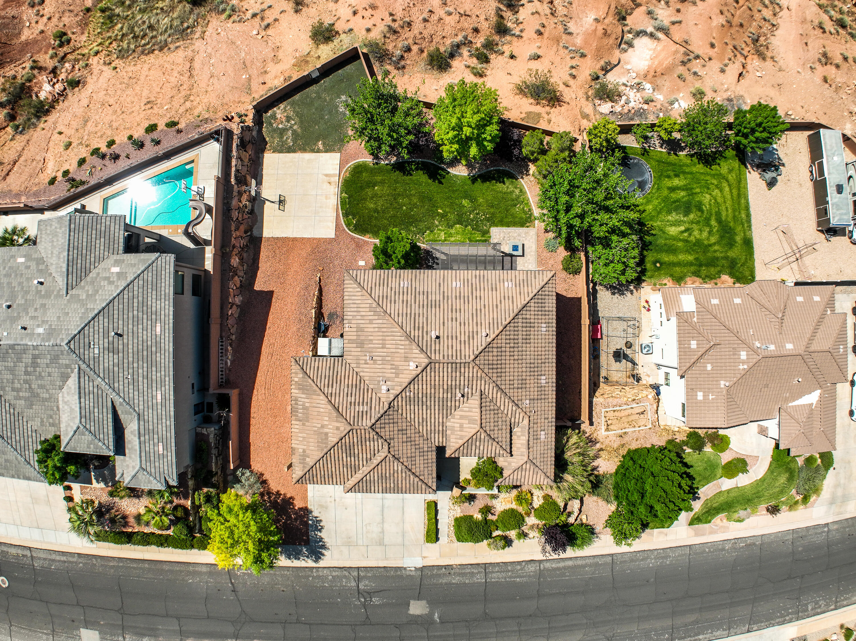 HIGH CHAPARRAL AT THE WASHINGTON BENCH - Residential